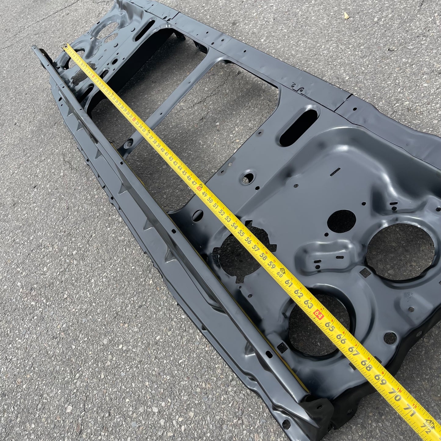 ZA@ LMC TRUCK Radiator Support Panel for Chevrolet Truck 1981-1986, Black CV9100090-0000 (AS-IS)