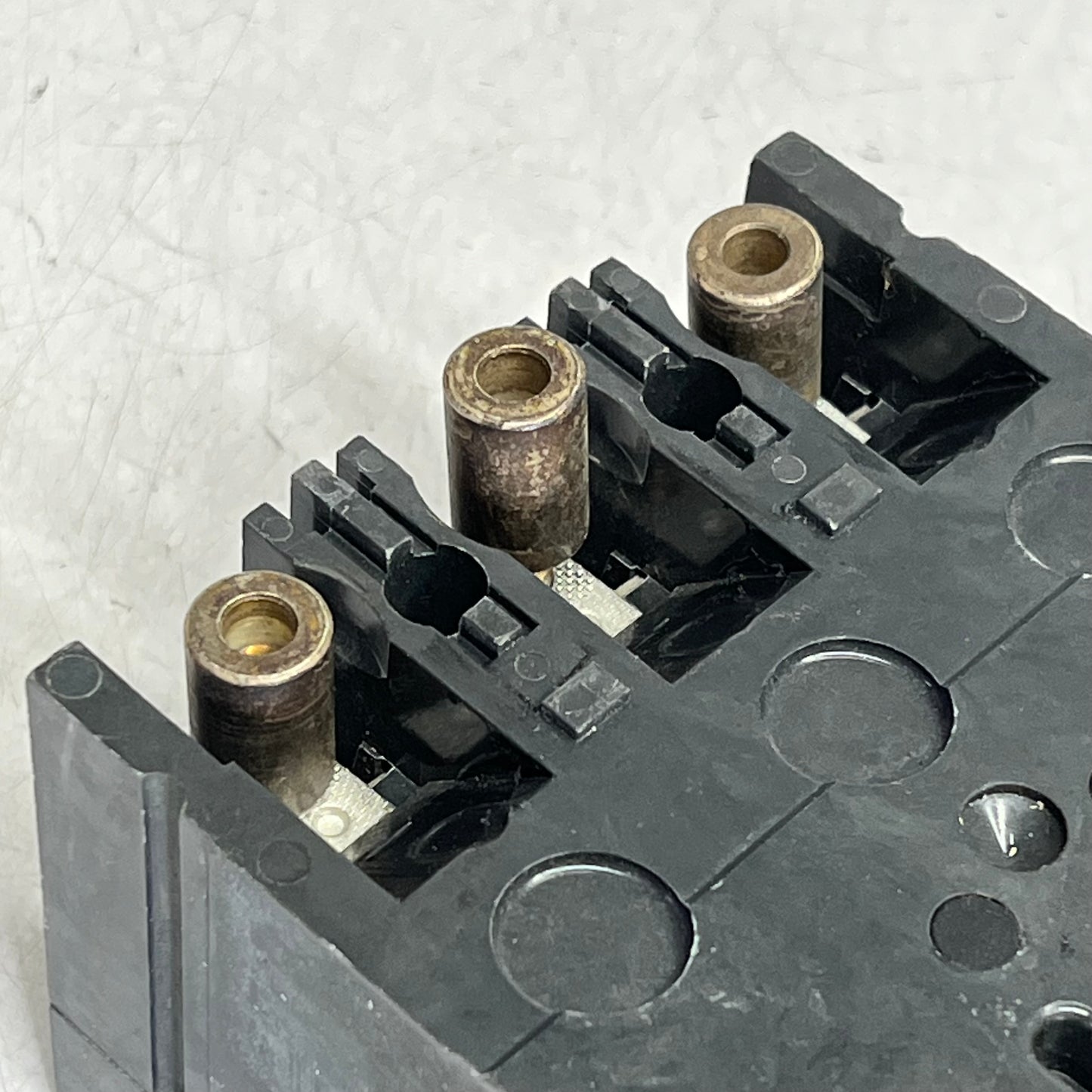 GENERAL ELECTRIC  Molded Case Circuit Breaker 23 AMP 3 Pole TED134025 (Used)