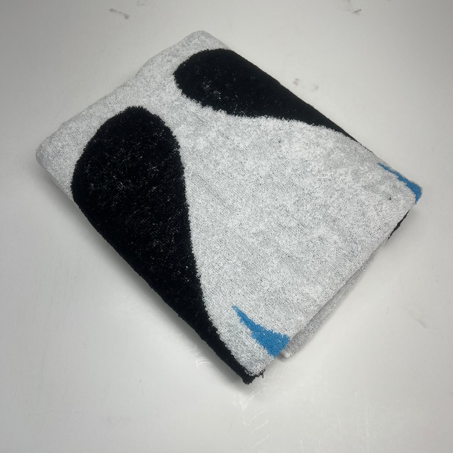 ORCA PLUNGE Beach Towel for Cold Plunge 100% Cotton 63"x32" White/Black