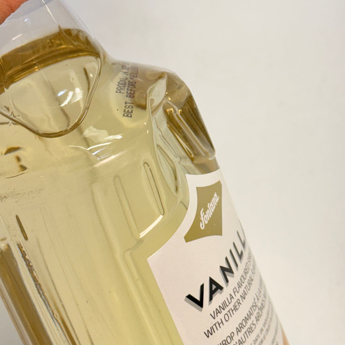ZA@ STARBUCKS (4 PACK) Fontana Vanilla Flavored Syrup 33.8 fl oz ea BB 10/26 (As-Is)