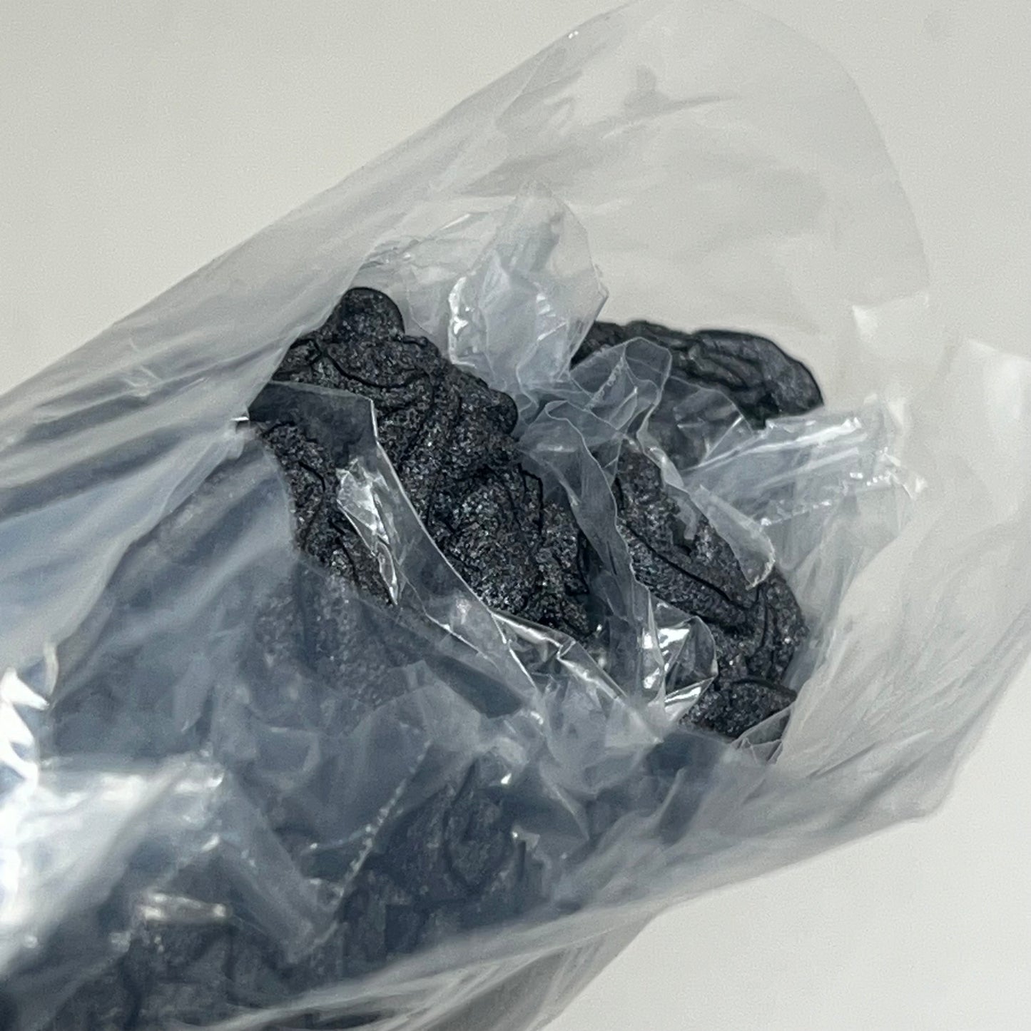 FOAMIES (500 Pack) Foam Hanger Covers Black