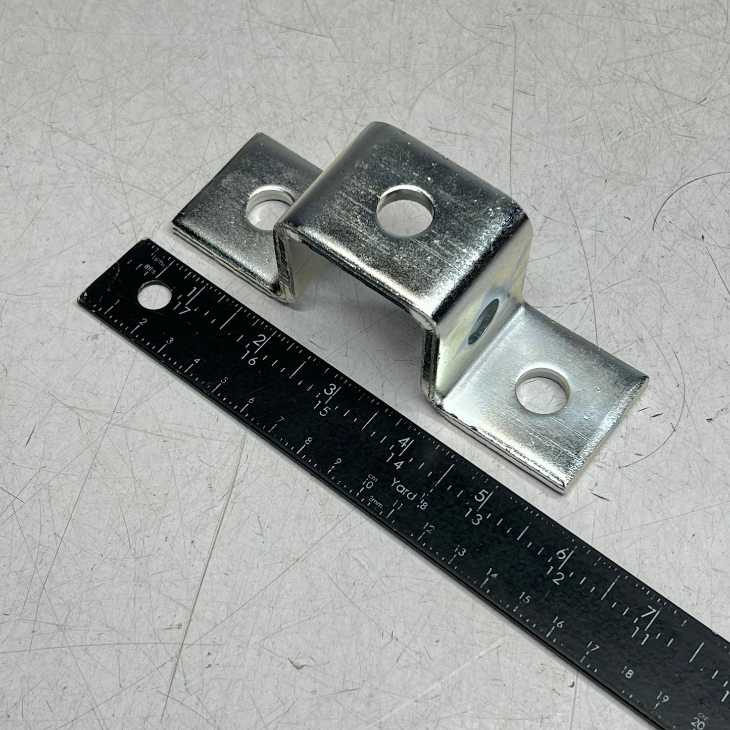 WESANCO Five-hole "u" Supports For W200 Or W210 For 1-5/8" Channel W5312EG