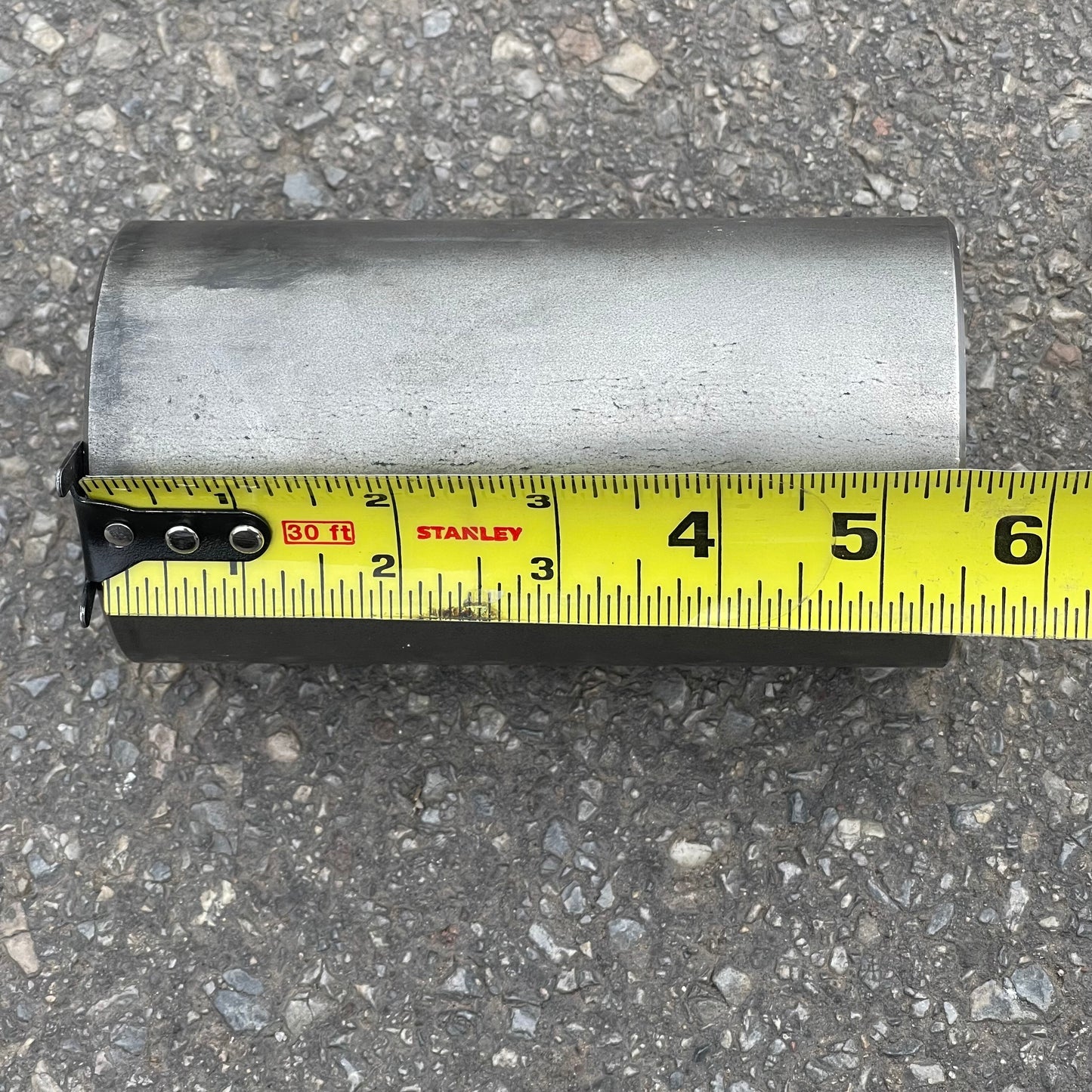 UNBRANDED Keyed Shaft Sleeve/Reduction Bushing/Rigid Coupling 5.5"L x 3"OD - 1.5"ID 1018 CF BAR ASTM A108
