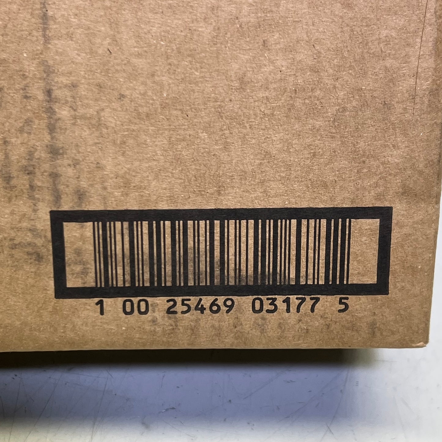 ECOLAB Home Style Liquid Laundry Soap Detergent 9.46 L/2.5 Gal. 6100916