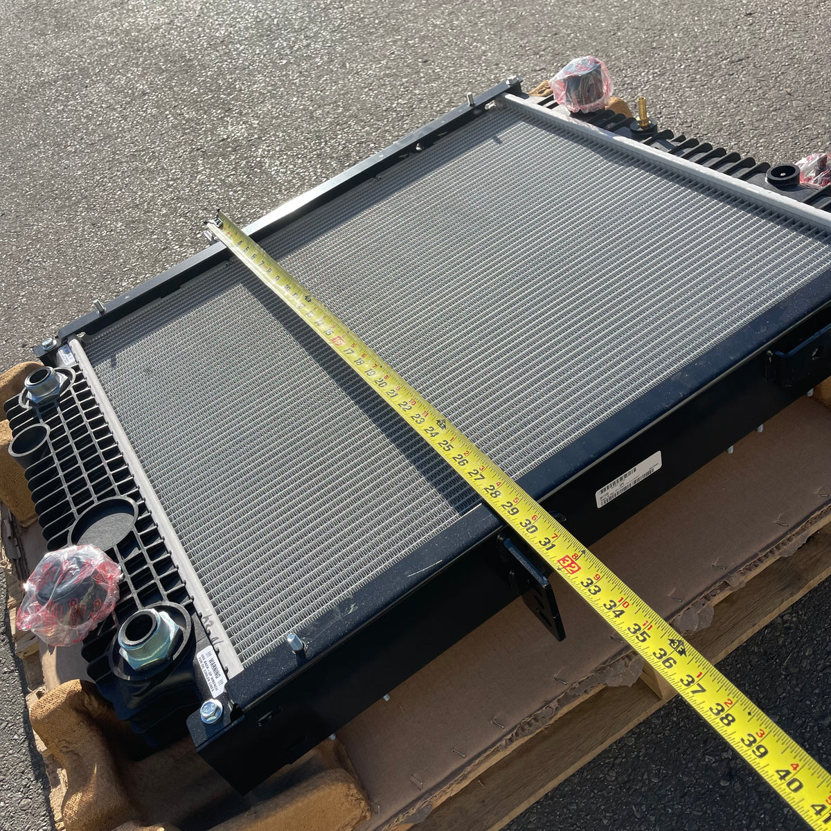 TITANX Heavy-duty Truck Housed Radiator Assembly 1004173-AU-3817133
