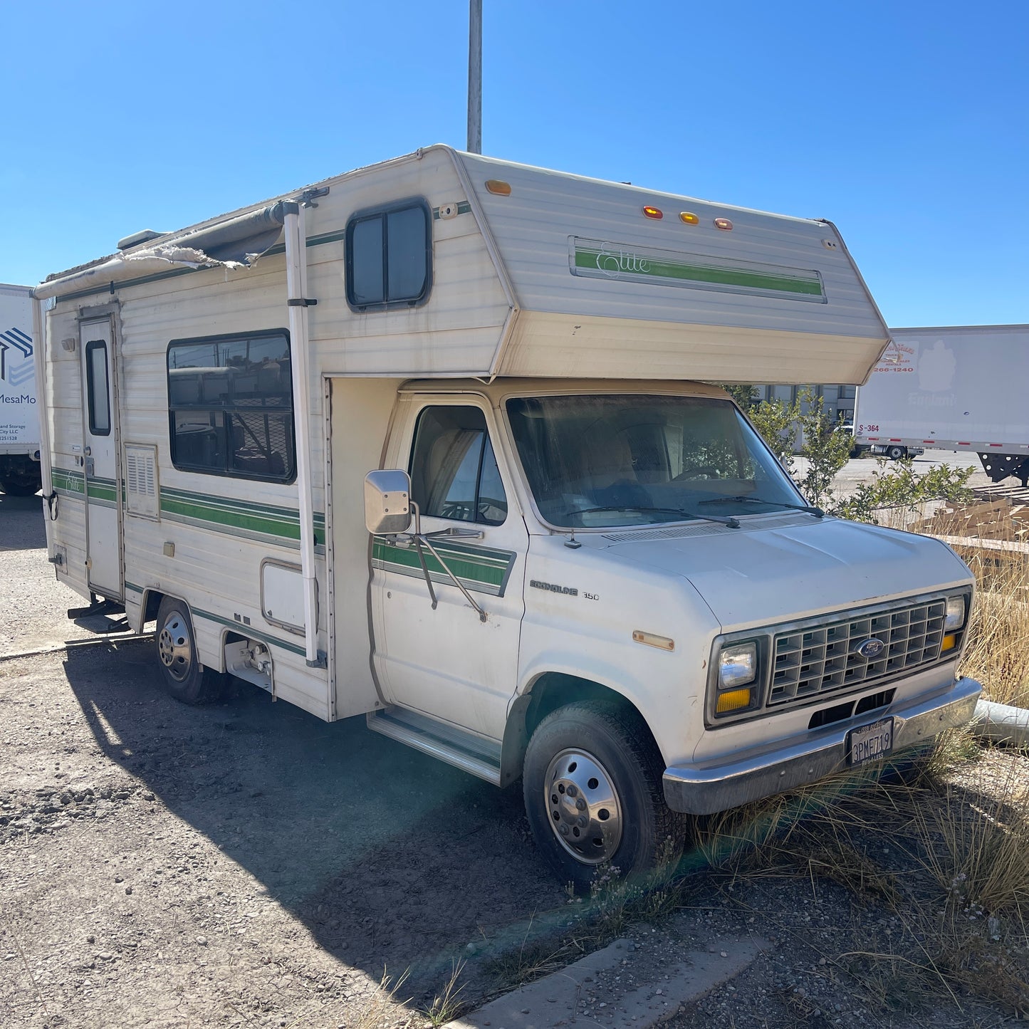 1988 FORD Ecoline 350 ELITE RV / Camper (Starts, Runs, AS-IS)