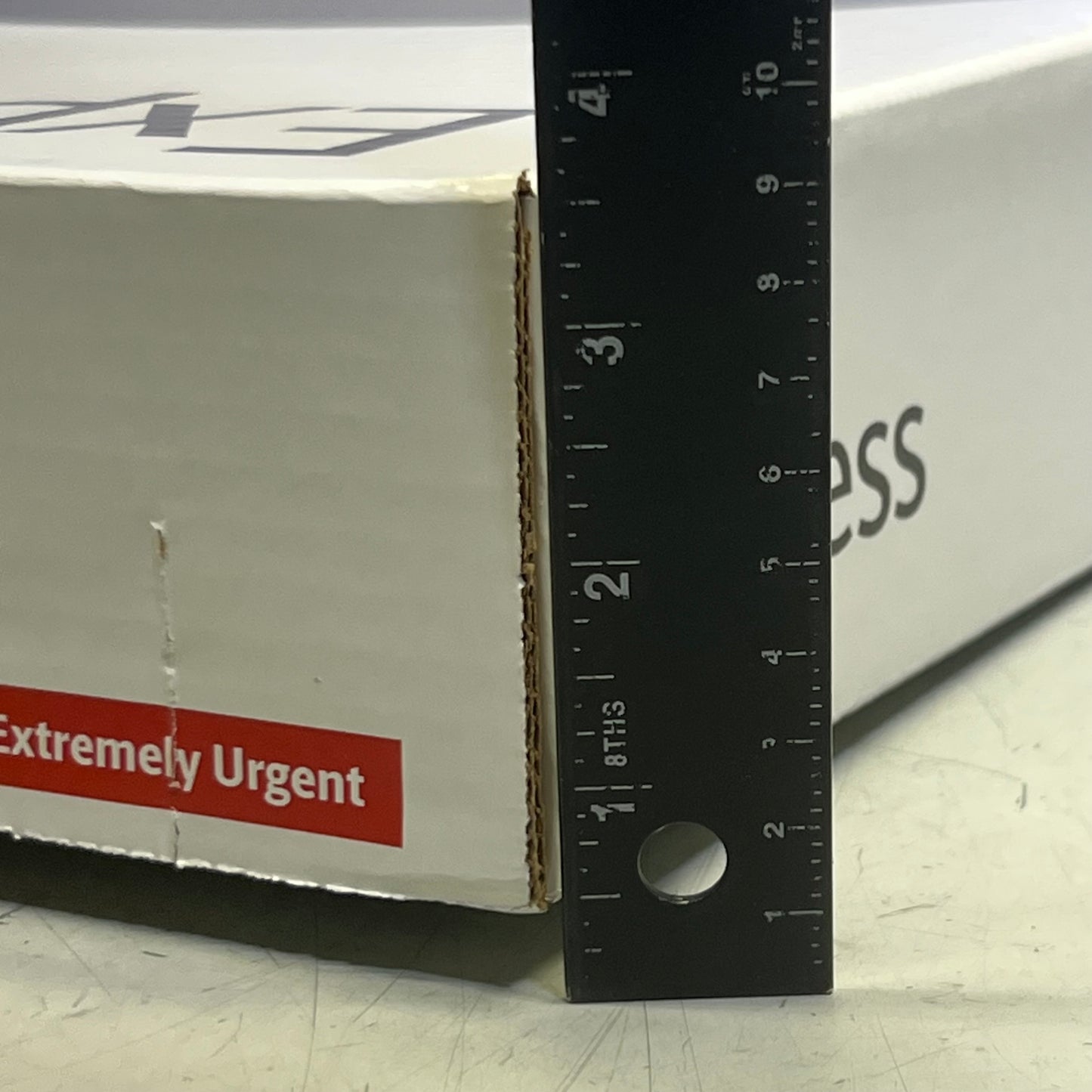 ZA@ Pallet of EXPRESS UPS Boxes (New) A