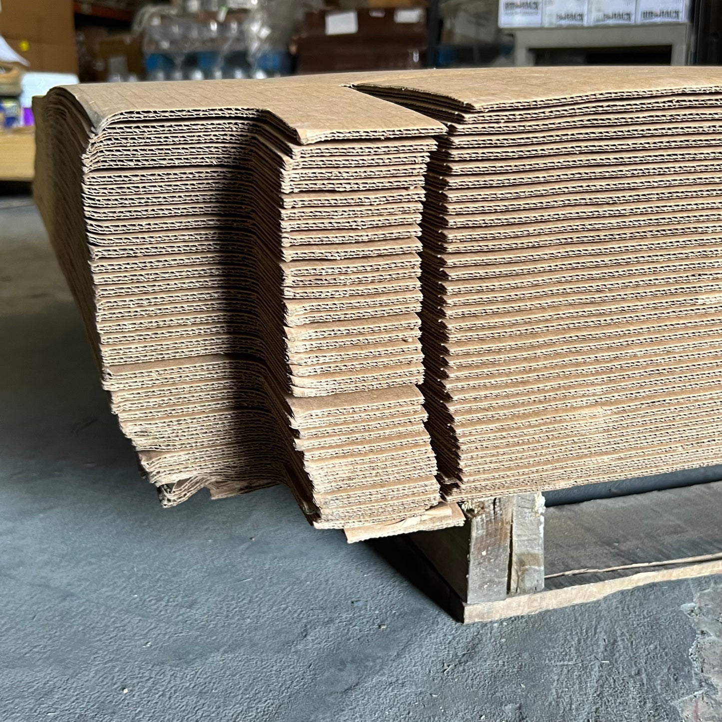 ZA@ Pallet of Corrugated Cardboard Sz 50.5" x 50.5"