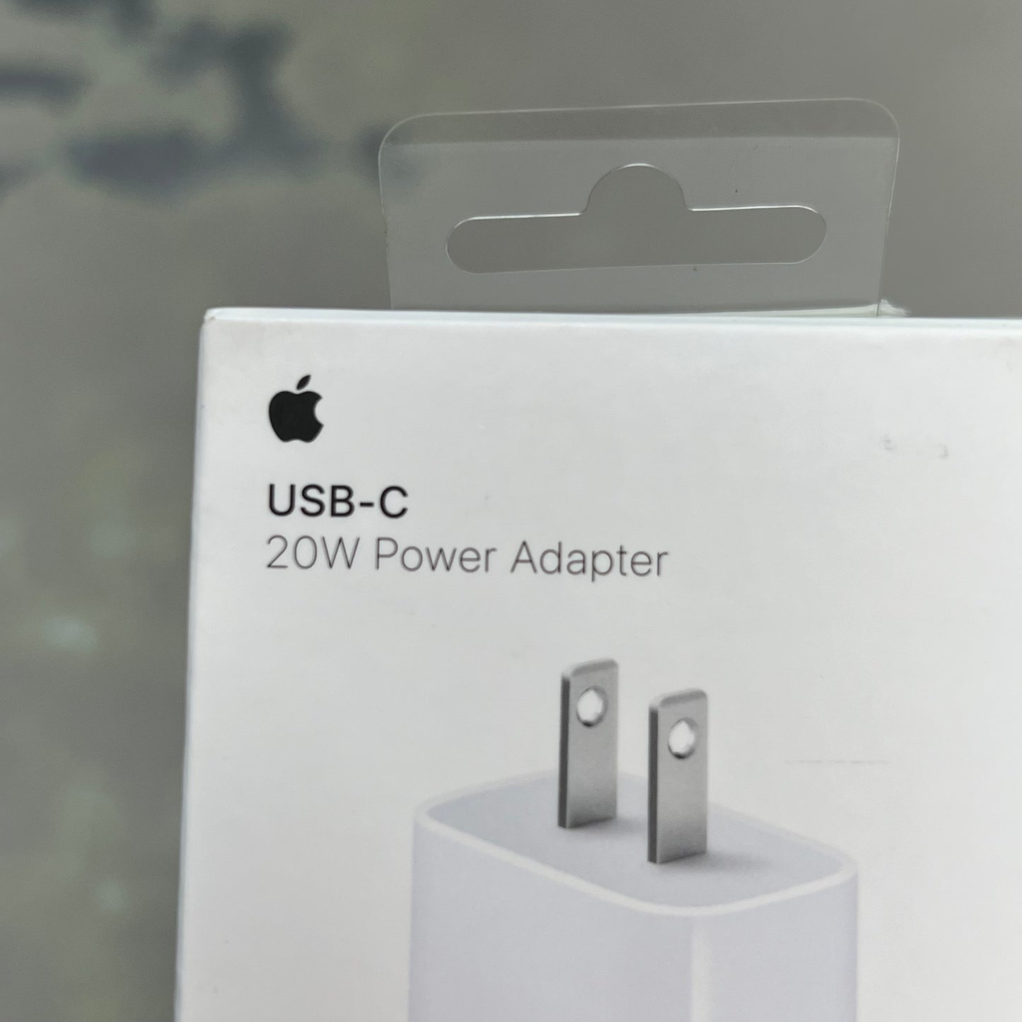 APPLE Fast Charging USB-C Power Adaptor 20 Watt White MHJA3AM/A (Return)