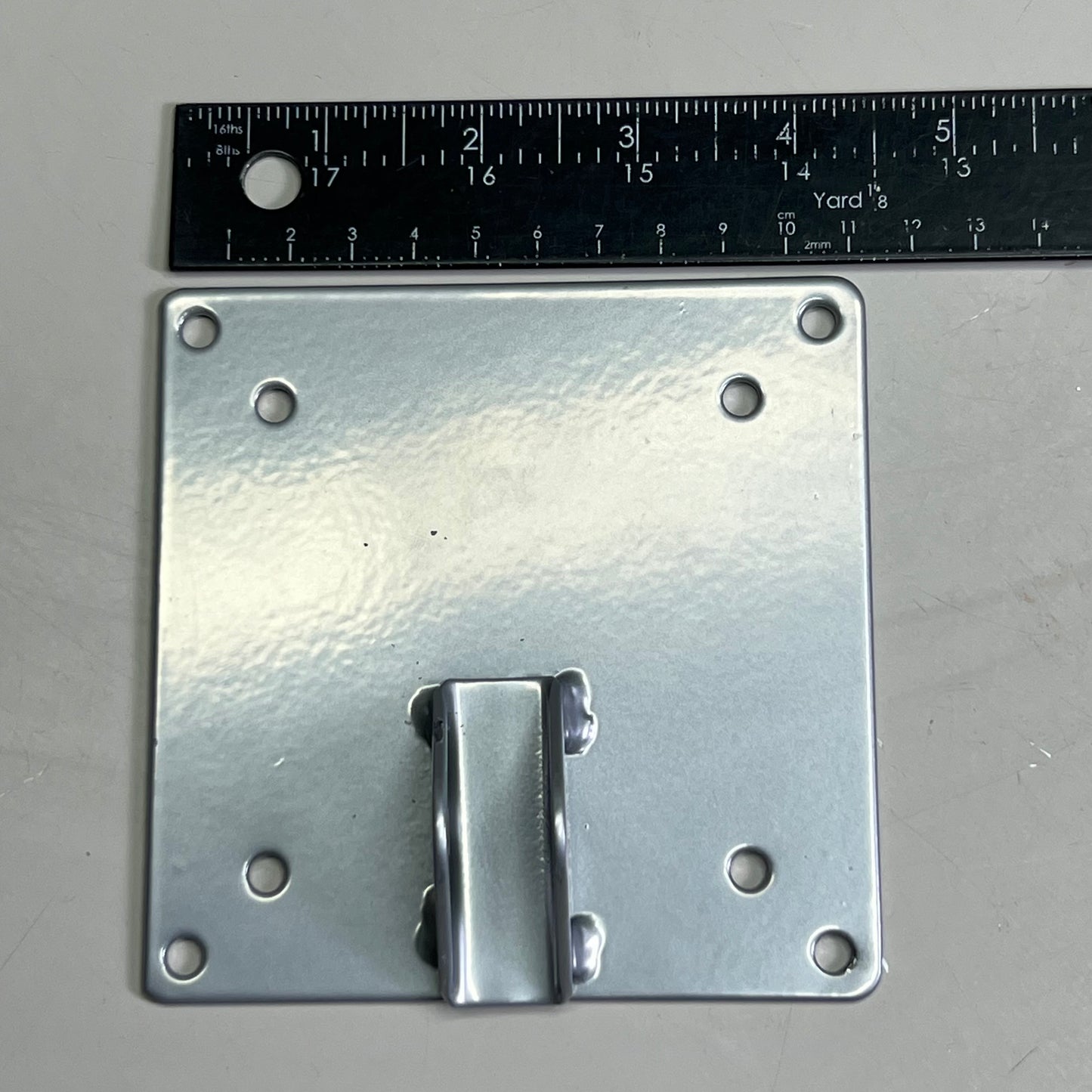 VMP Small Flat Panel Articulating Wall Mount Sz 11” x 5.5” x 2.5” Silver LCD-1