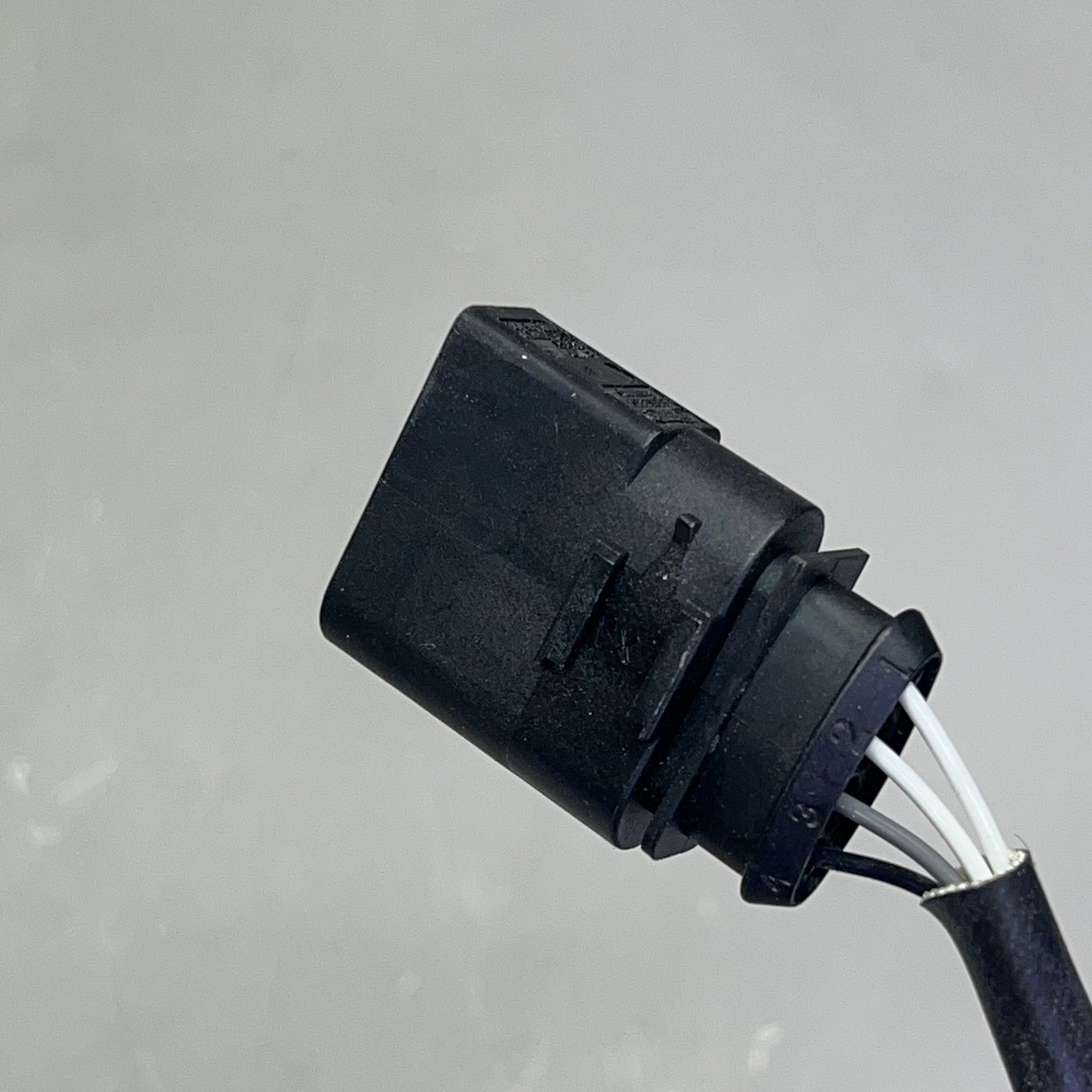 BOSCH Oxygen Sensor OE Quality For Volkswagen Jetta 16075