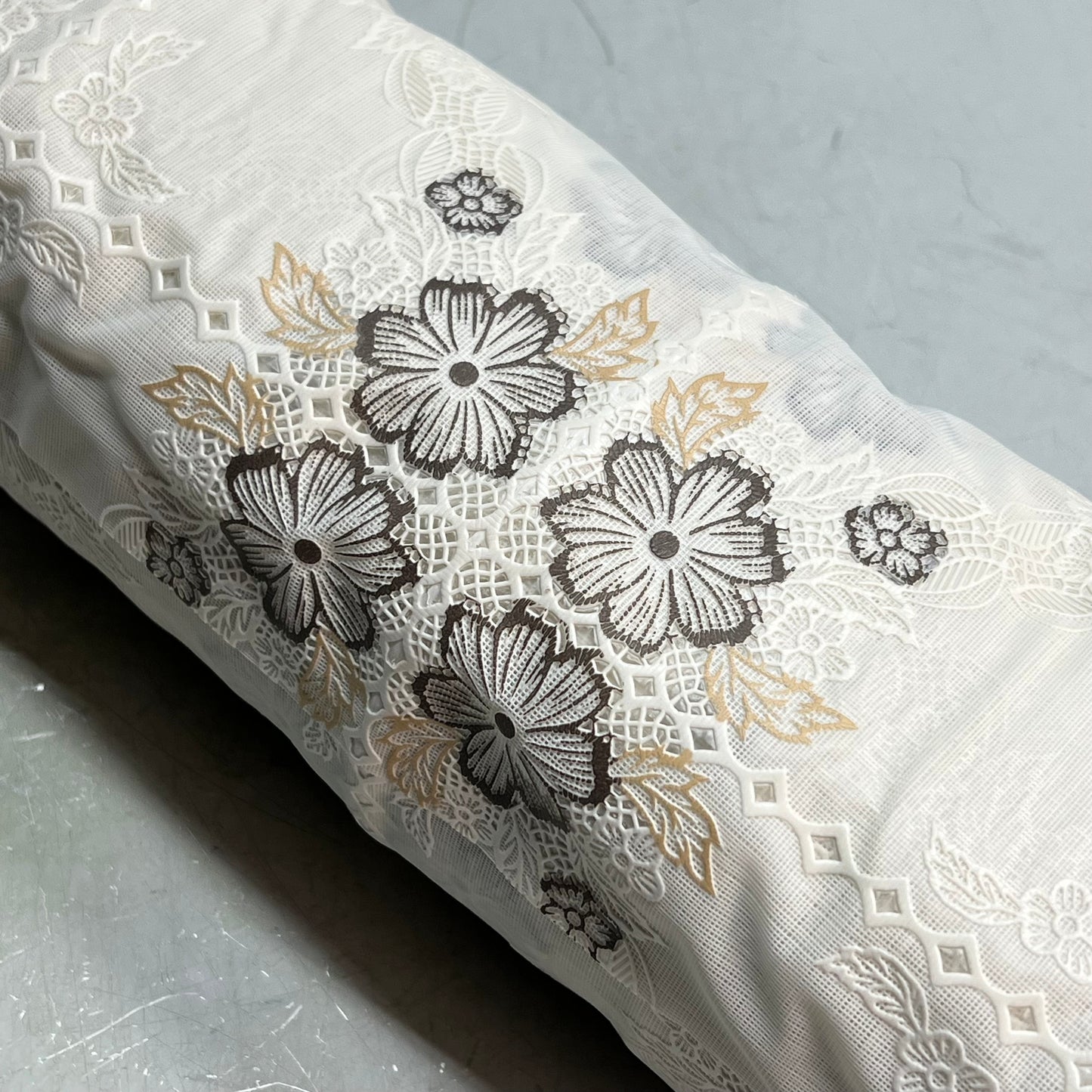 PVC Diamond Quilt With Floral Accents Table Cloth 54"x60' White/Brown LA-0489AI