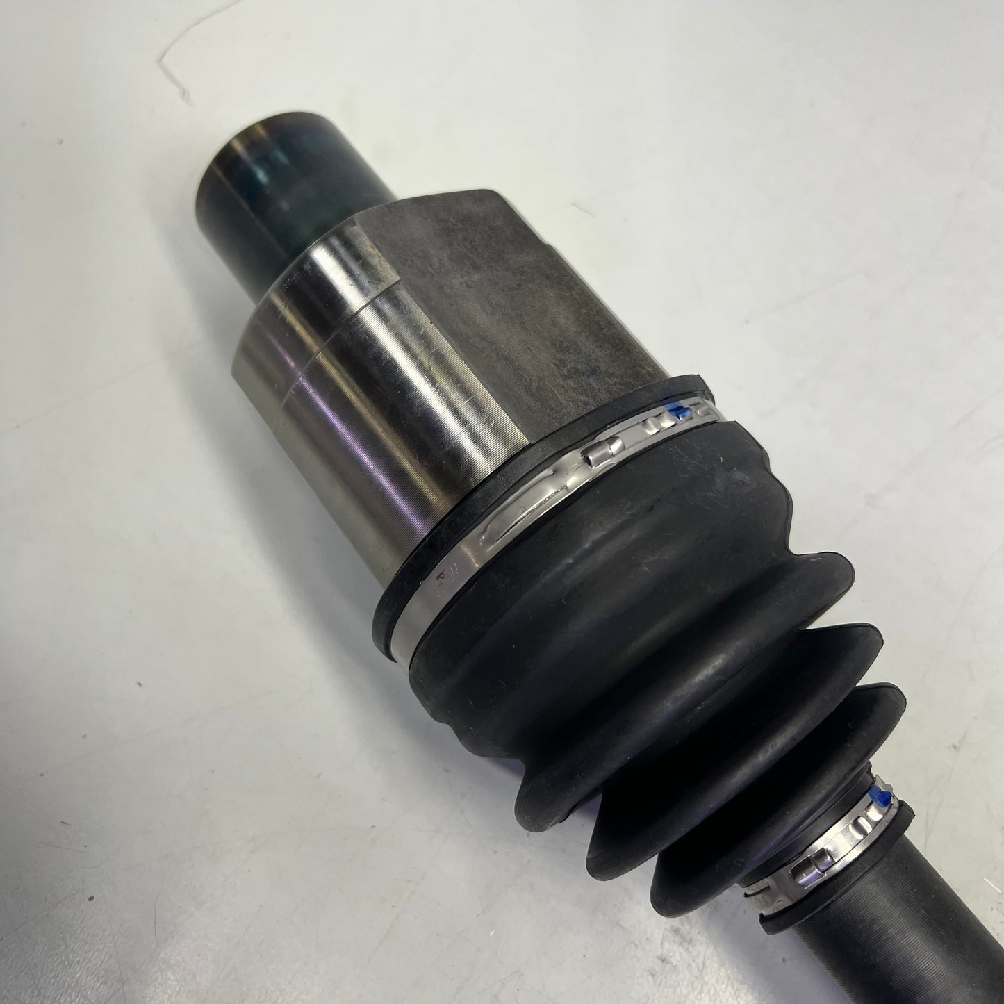 NAPA CV Axle Outboard Spine Quantity 33 Female Inboard Joint For RAM 94-9247