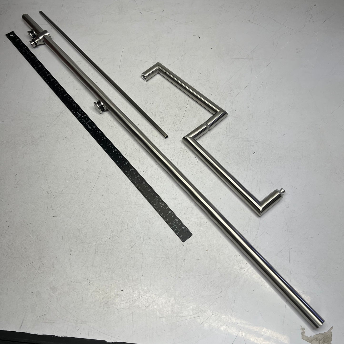 Shower Door Hardware & Handles Frameless Shower Doors SS HDW9448.01-SS-X (As-Is)