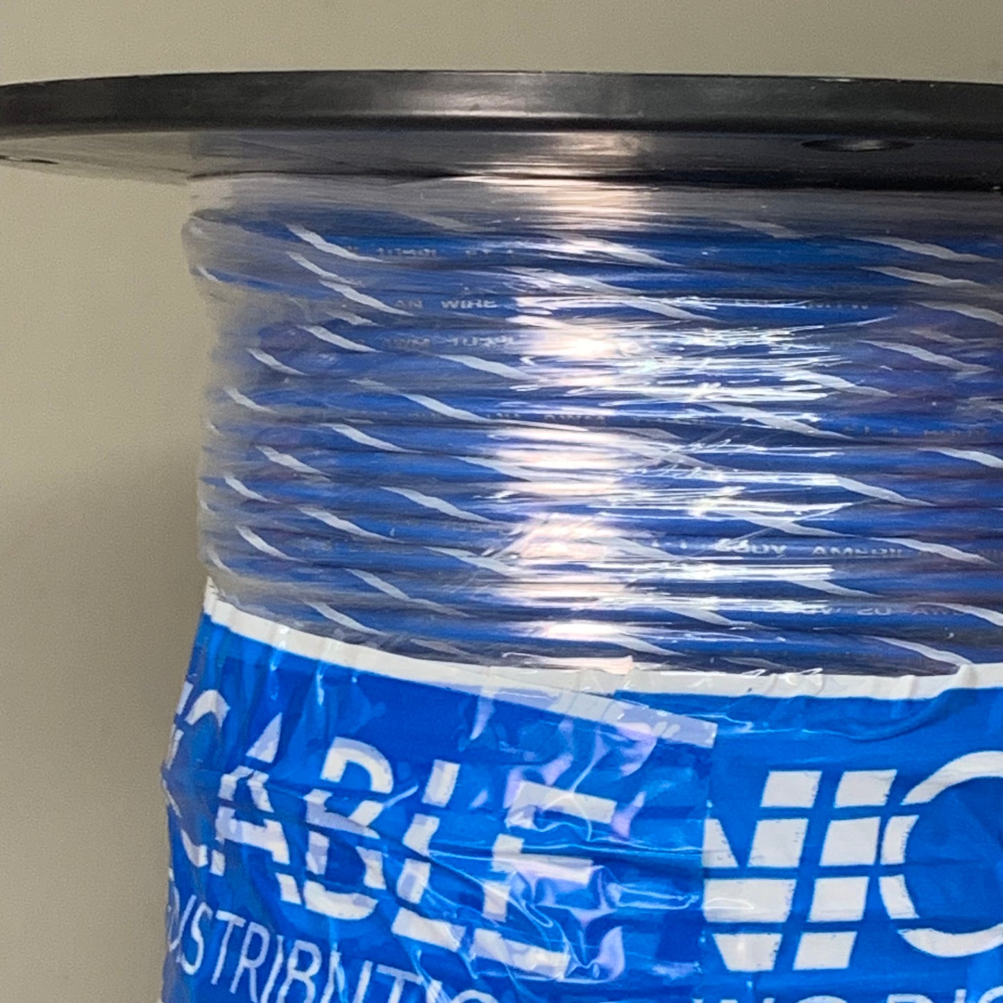 OMNICABLE #20 AWG 500' TC PVC 600V/1000V Blue L720ST-05