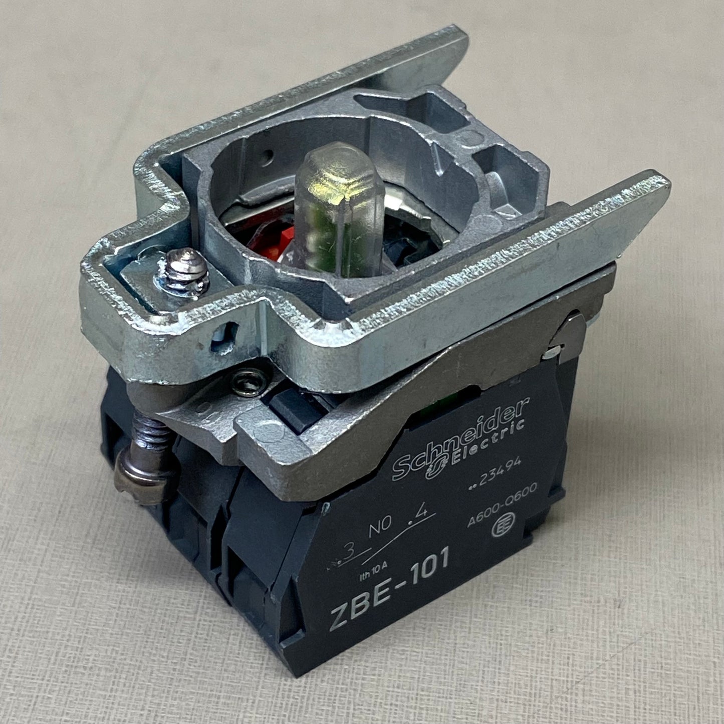 SCHNEIDER ELECTRIC Illuminated Push Metal Universal LED Button 22MM Green XB4BW33G5