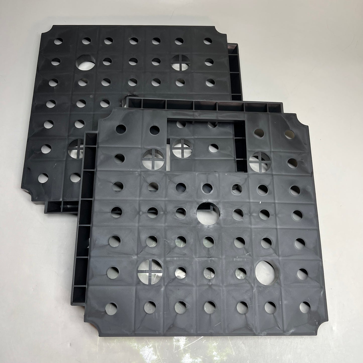 LITTLE GIANT Non-Toxic Disappearing Water Basin Parts Black DFB44PP 566560 AS-IS