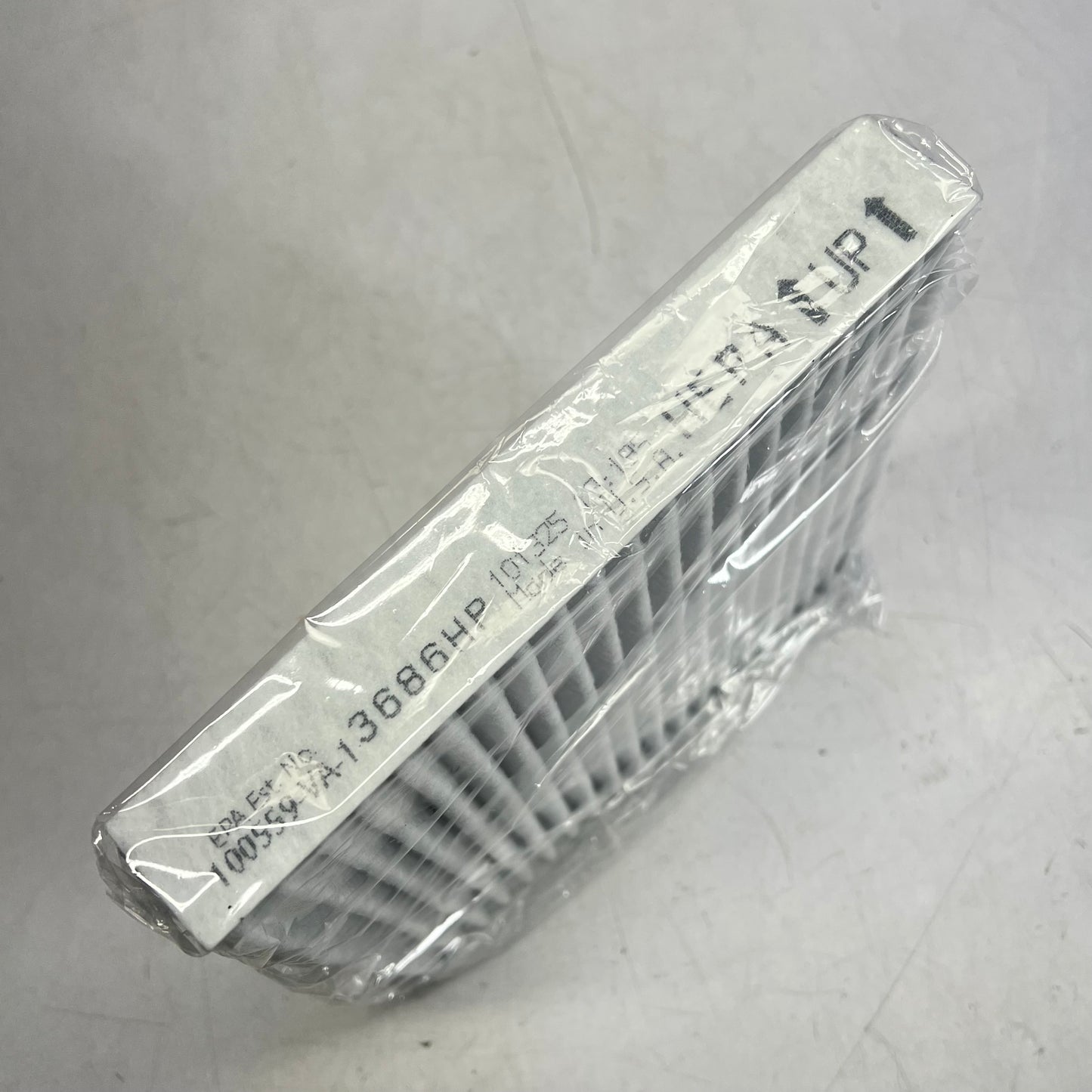 MICROGARD HEPA Premium Cabin Air Filter  8-7/16"x7-5/8"x1-1/8" 3686HP C