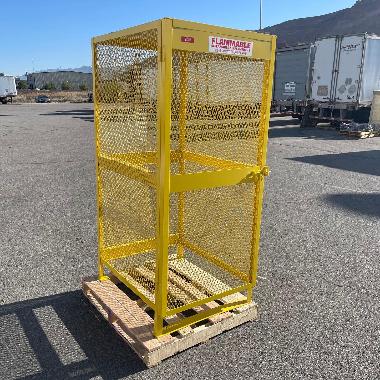 Z@ JAMCO Vertical Gas Cylinder Storage Cabinet 71”x39”x31” Yellow CV051YP