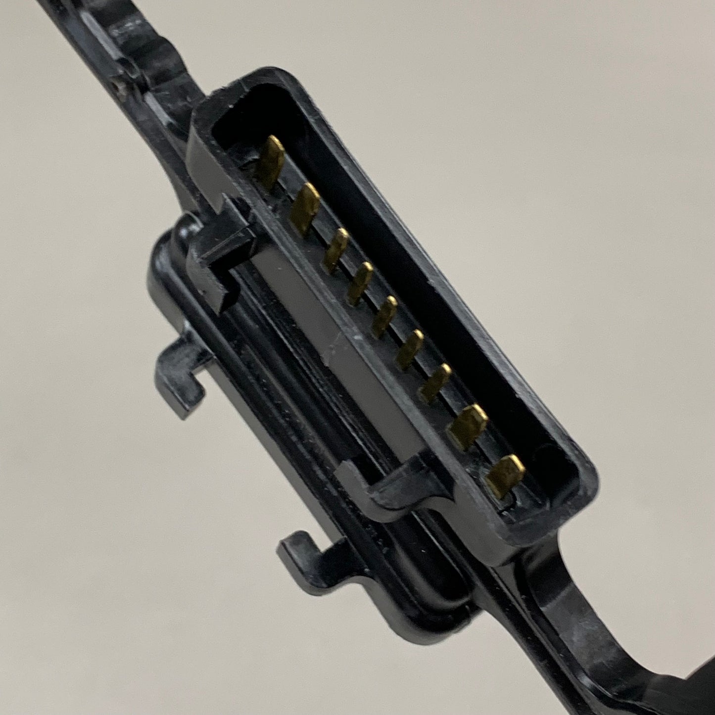 MAHLE Valve Cover Gasket For Ford VS50329