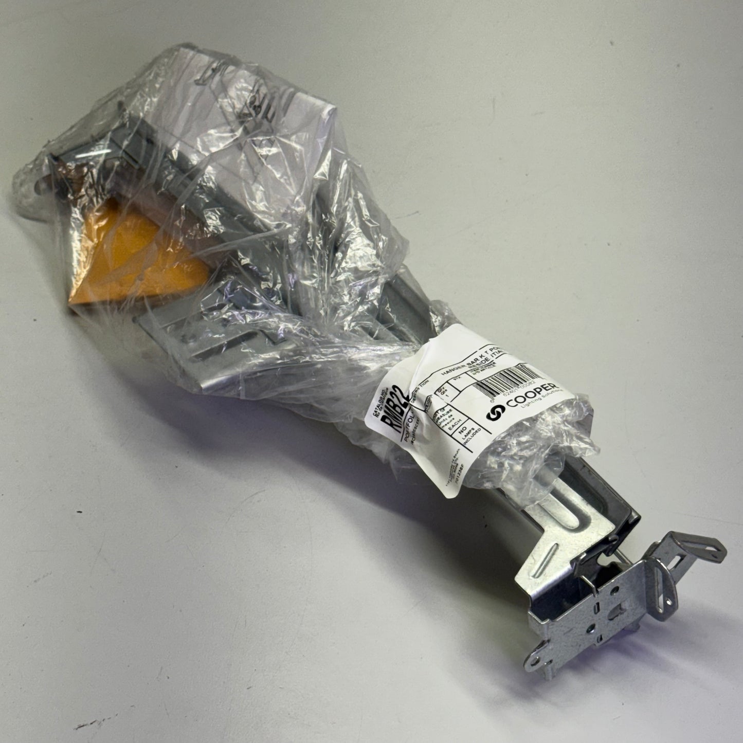 COOPER Hanger Bar K T Portfolio Residential 22"L Grey RMB22