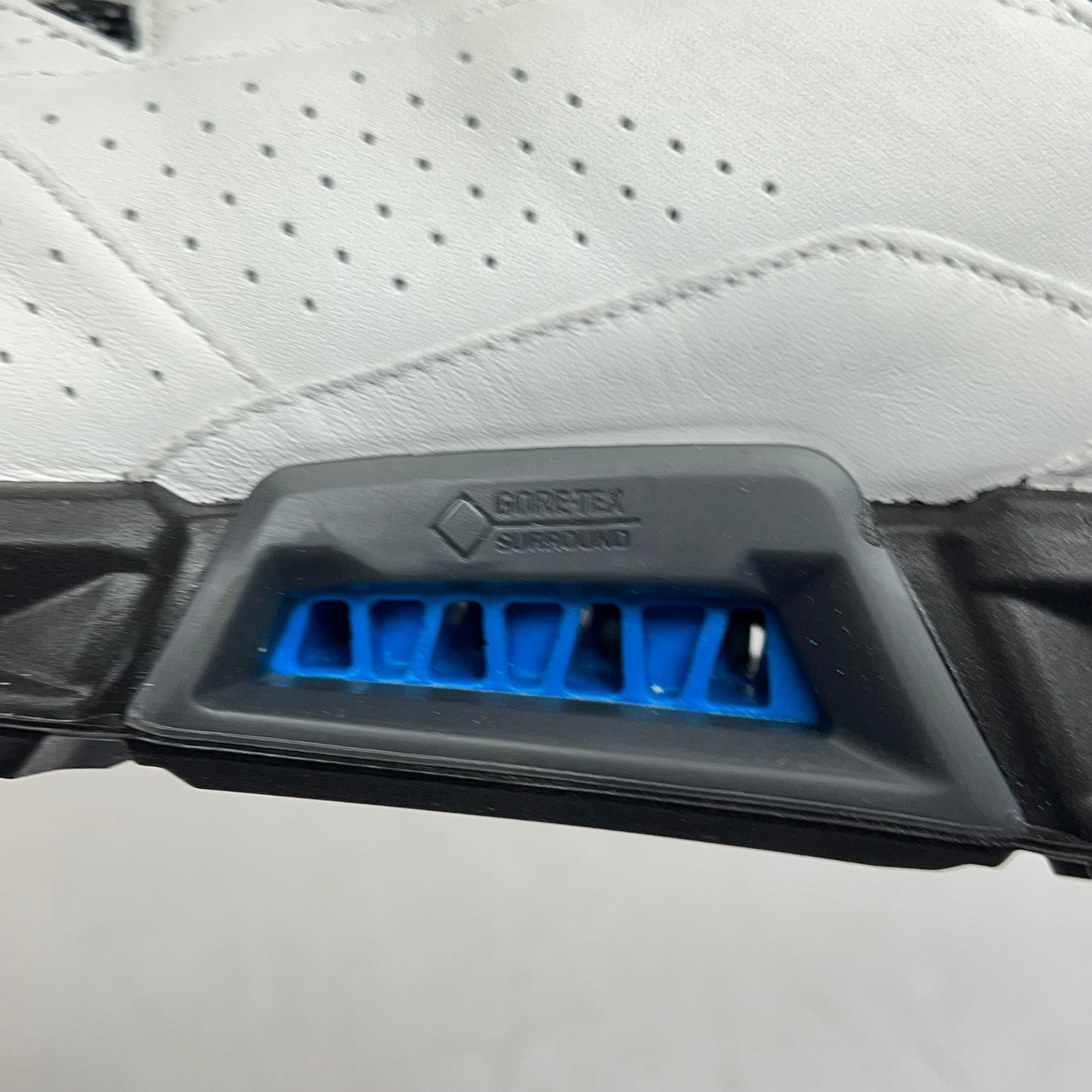 ECCO Biom C4 Golf Shoes W/ Gore-tex Surround Men's Sz 7-7.5 White 130404