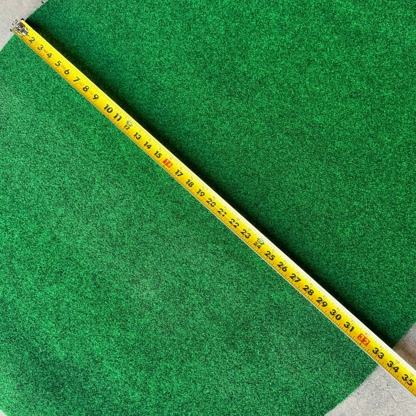 ZA@ PUTT-A-BOUT Minigolf Par 3 Green Plus Sz 102”Lx33.5”W (New)