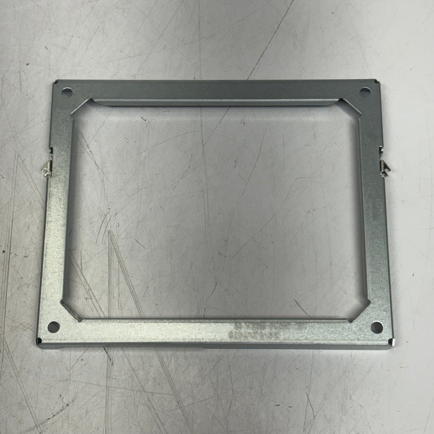 GENUINE CISCO 8800 Series IP Phone Wall Mount Kit Sz 8"L x 7.5"W, CP-8800-WMK