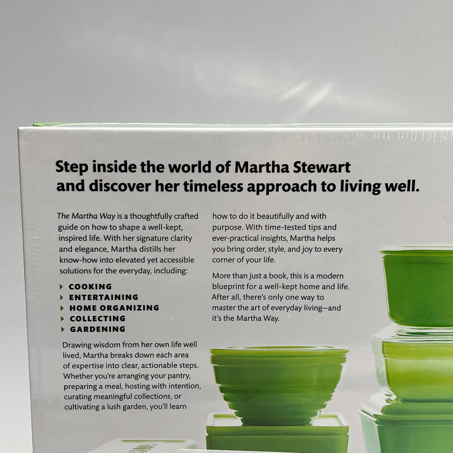 THE MARTHA WAY Essential Principles For Mastering Home & Living Hardback Book