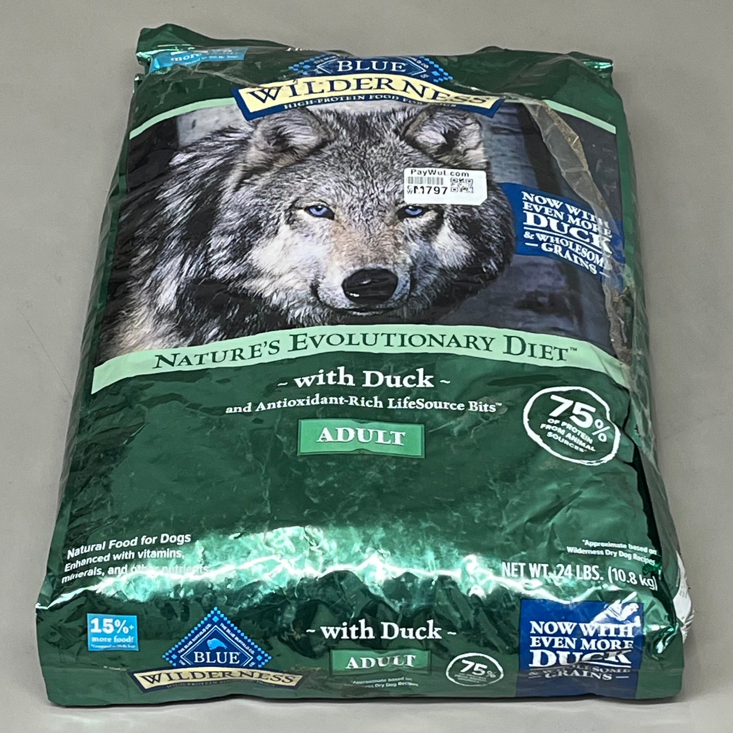 BLUE BUFFALO Adult Dry Dog Food With Duck 24LBS MT419089AM BB-04/2025 AS-IS