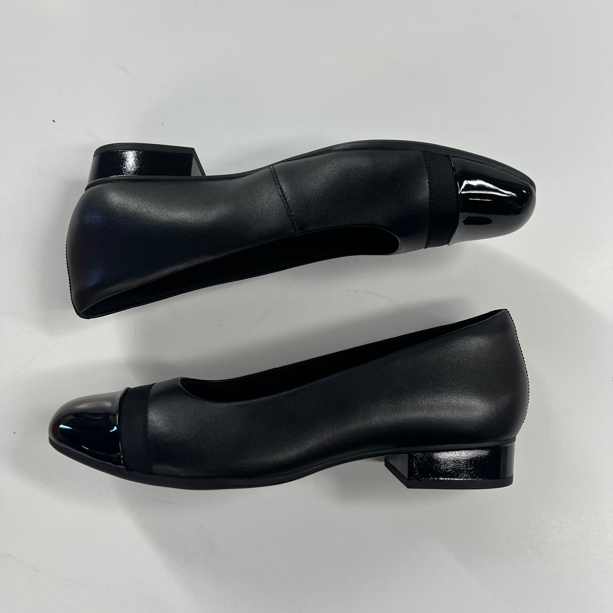 CLARKS COLLECTION Juliet Monte Flats Collection  Women's Sz 9.5 Black 36864