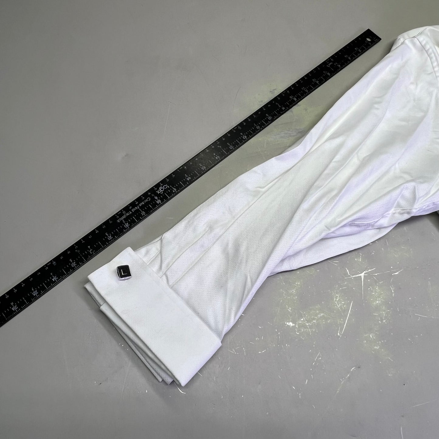 JOS A BANK Tailored Fit Button Up Suit Set  17 1/2-84 Black & White