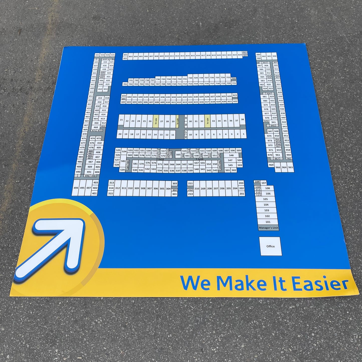 ZA@ Pallet of MIXED Scrap Aluminum Sign 60” x 59” ~18 lbs (AS-IS)