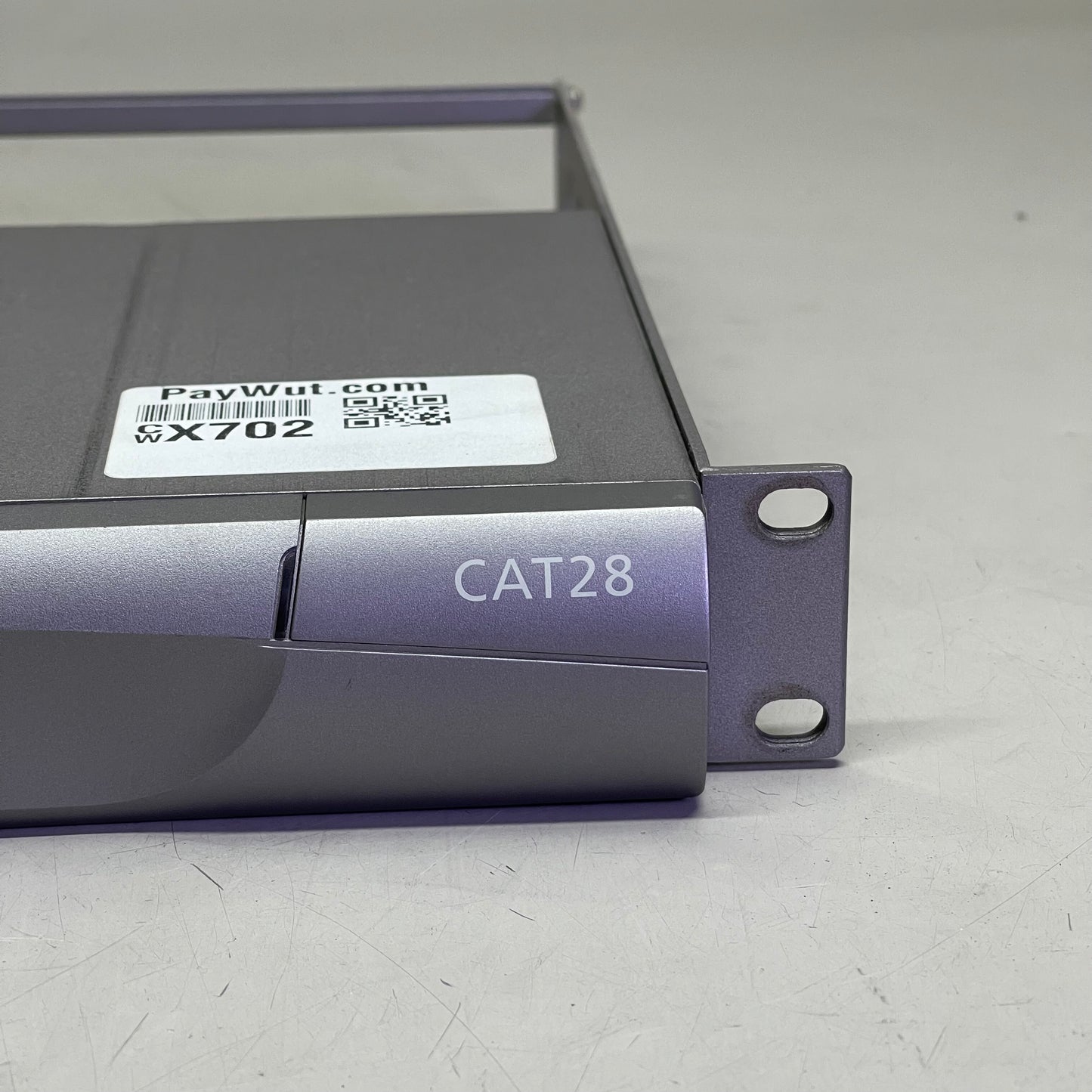 RARITAN MasterConsole CAT28 KVM Switch MCCAT28 (Used, Working)