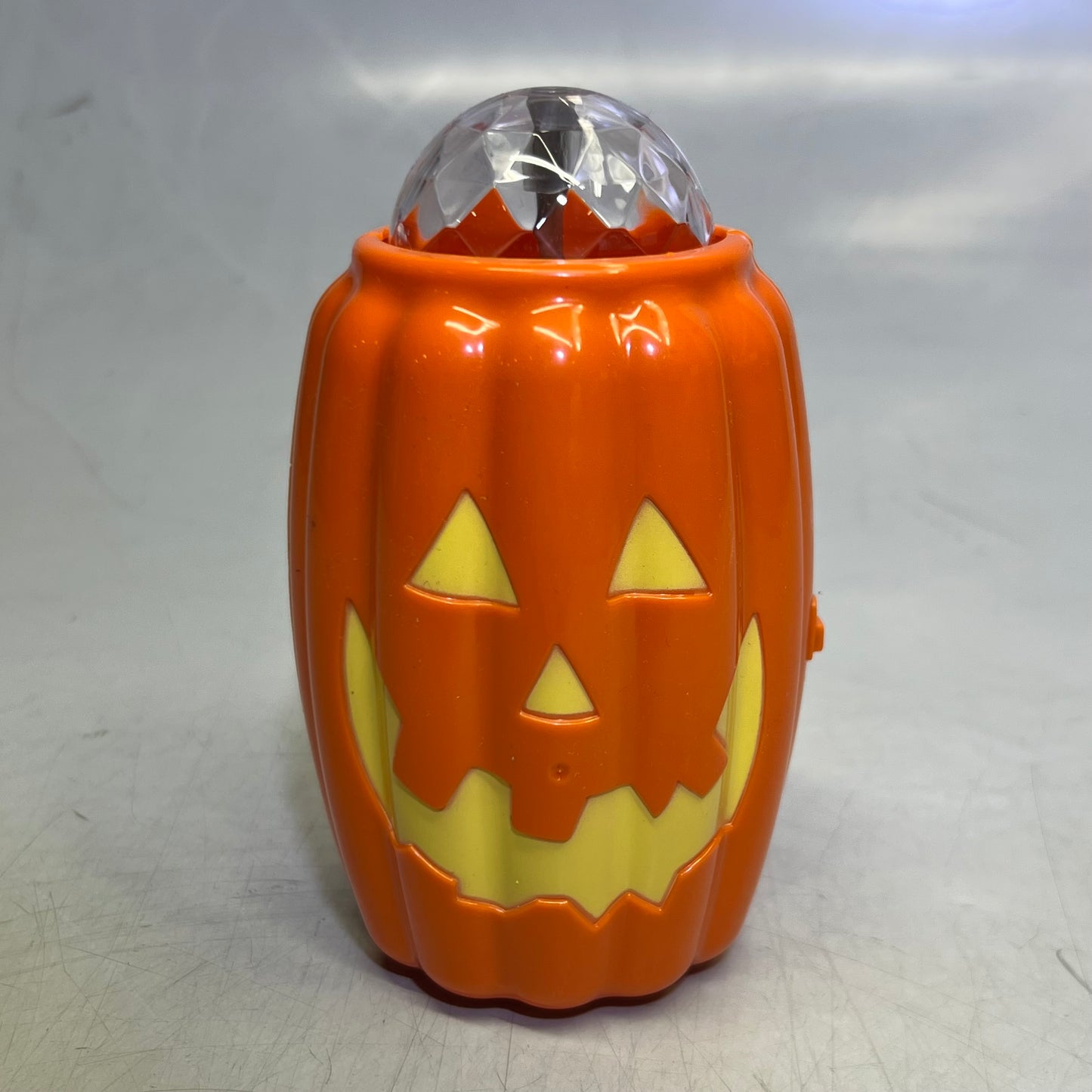 MAGIC SEASON Halloween Table Show 360 Rotation, Orange