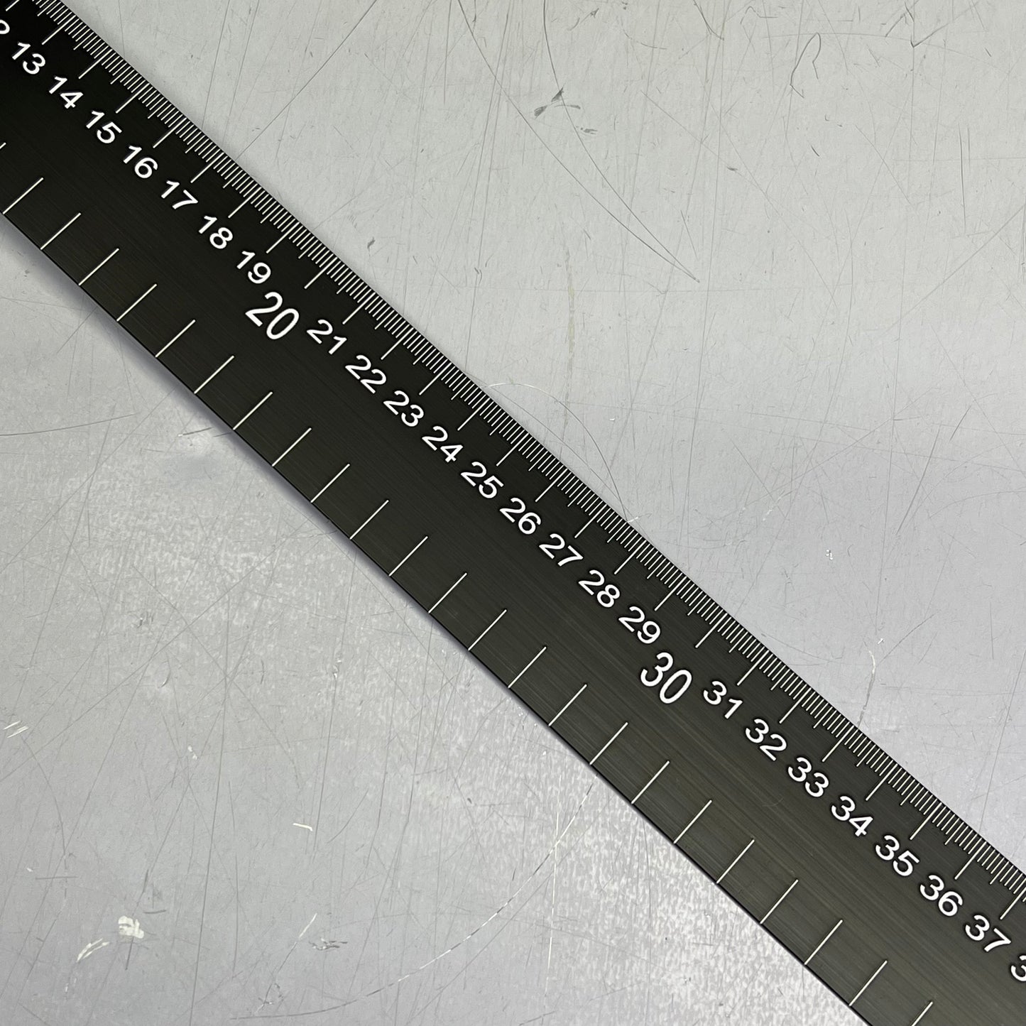 LANCE  Metal Bottom Edge Metric Ruler Dual Direction Marking 100cm Black