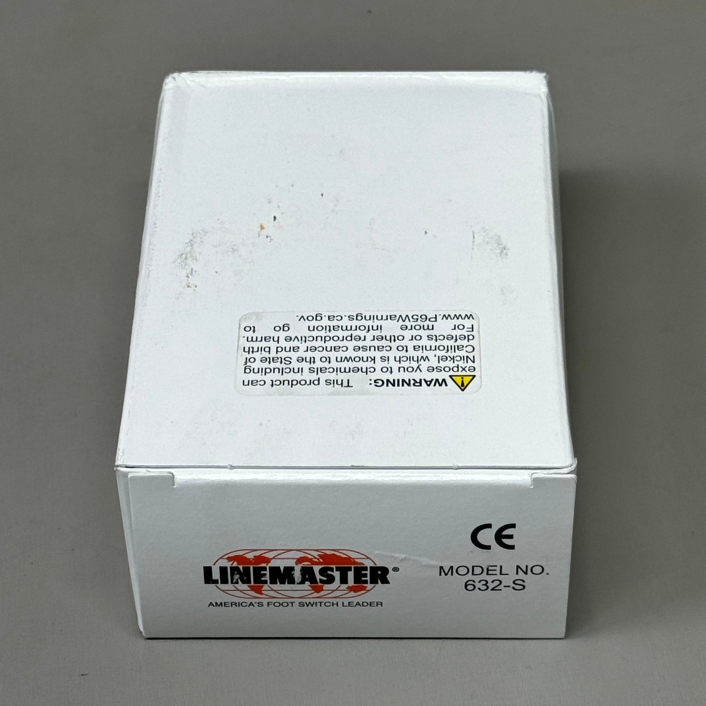 LINEMASTER Cast Iron Clipper Foot Switch Momentary 125/250V AC 632-S