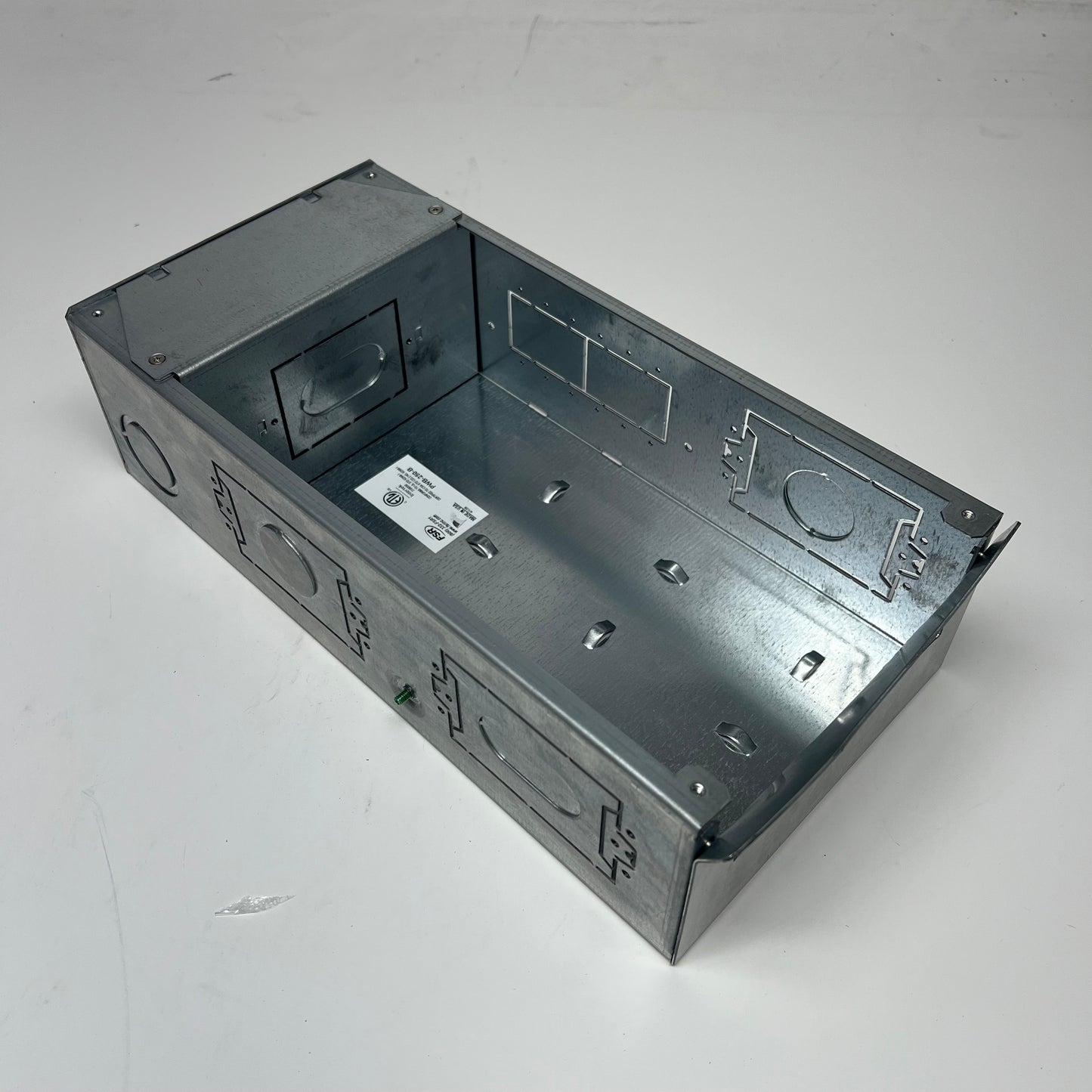 FSR  Pwb Wall Box W/ 6 Ips 3 Ac / Gang 14.25" x 7"x 4"  White 17254 PWB-250-WHT