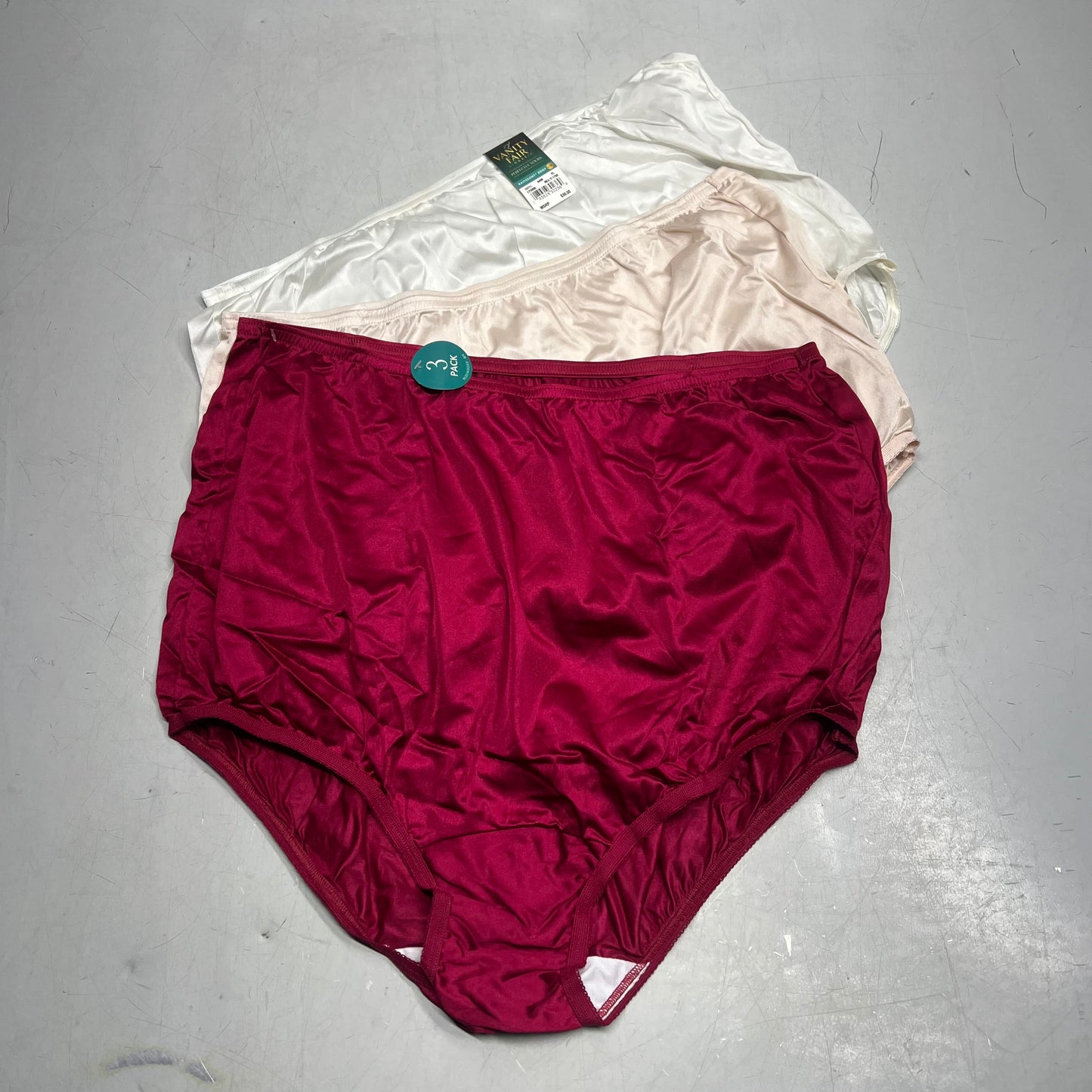 ZA@ VANITY FAIR Lot of Lingerie Perfectly Yours Ravissant Brief Women's Sz 5XL Cherry/Creme/White 15711