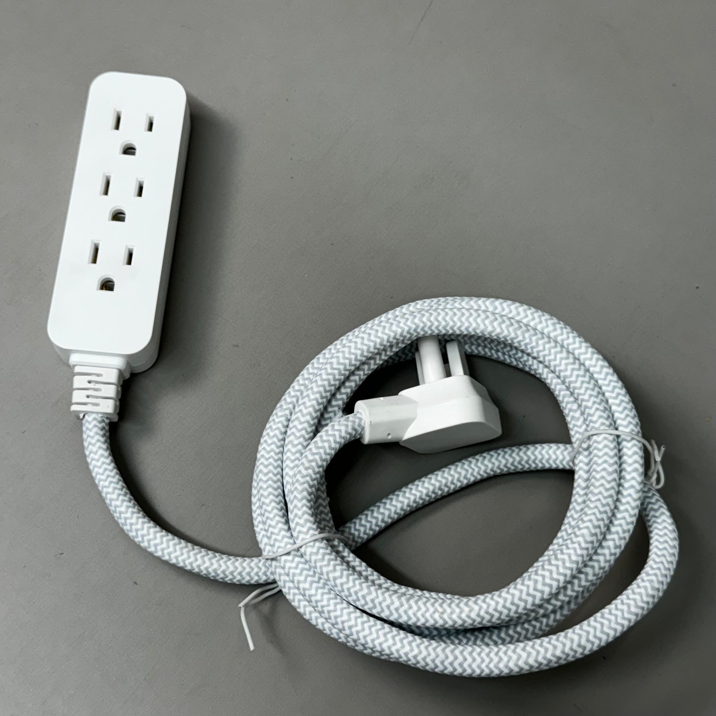 GENERAL ELECTRIC (3 PACK) Braided Extension Cord SurgeProtection 8ft 3Plugs 8028