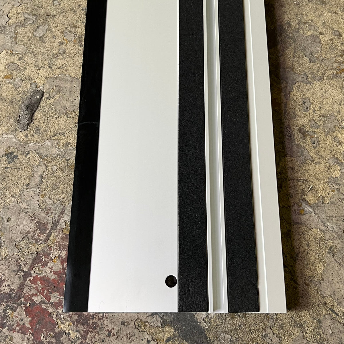 MAKITA 55" Plunge Saw Guide Rail 55" Grey 194368-5