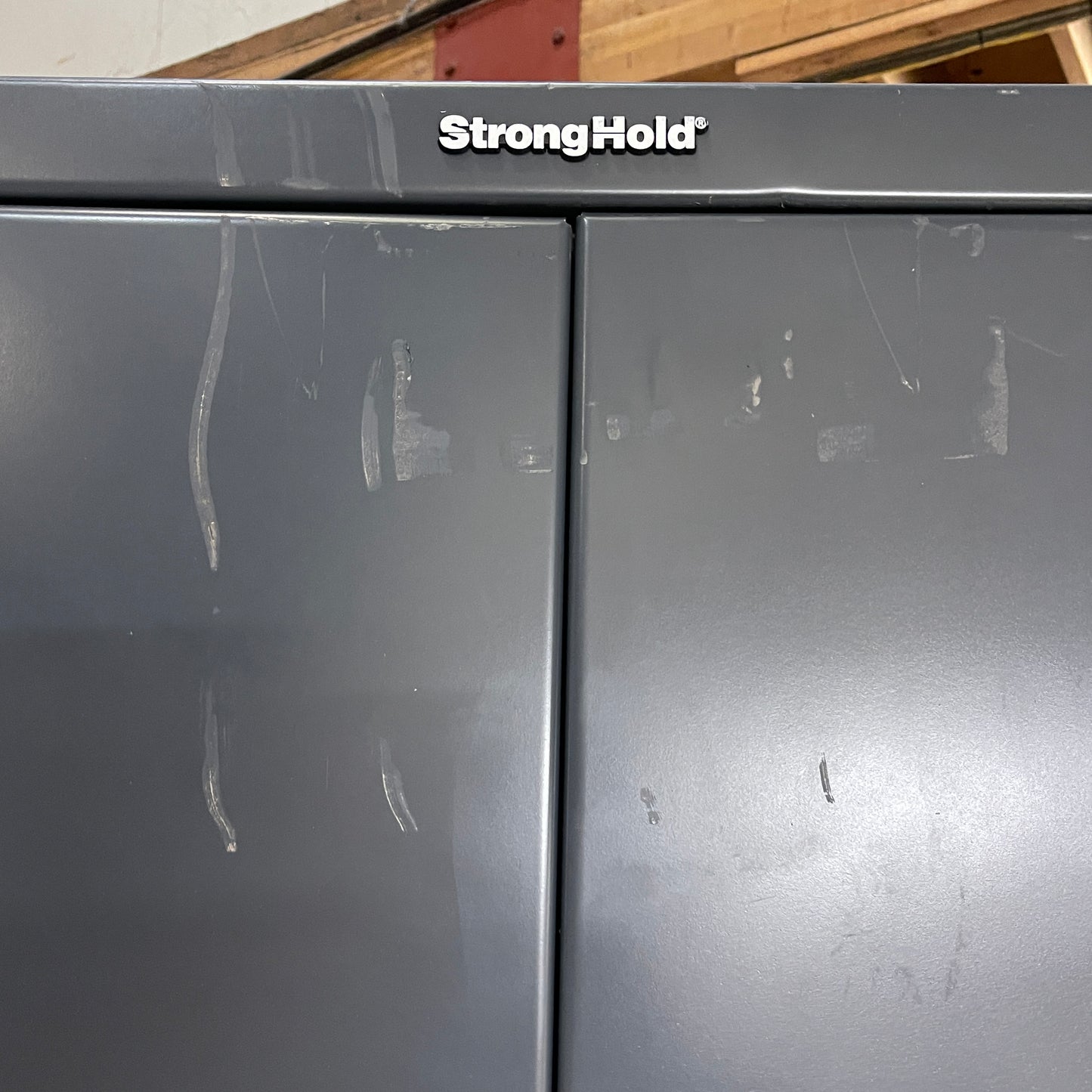 STRONGHOLD Extreme Duty 12 GA Bin Cabinet W/ 4 Shelves - 48"WX24"DX78"H 46-BS-244 (New Other Minor Scratches)