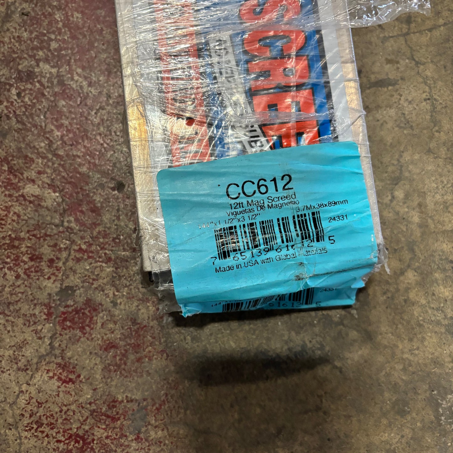 KRAFT TOOL CO. Magnesium Screed 144”x1 1/2”x3 1/2”, Aluminum CC612