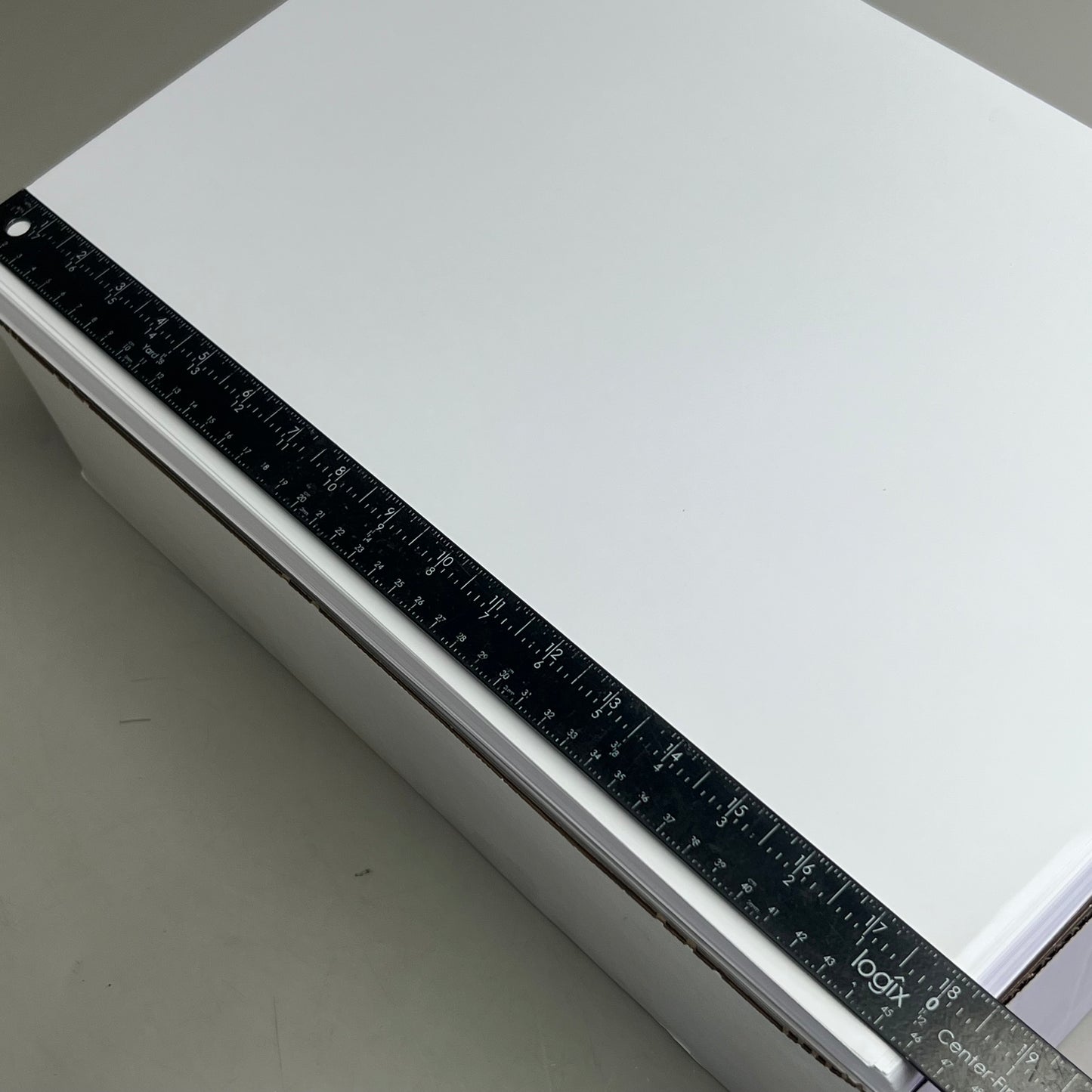 COUGAR (1000 Sheets) Digital Laser Paper Sz 12" x 18", White 3393