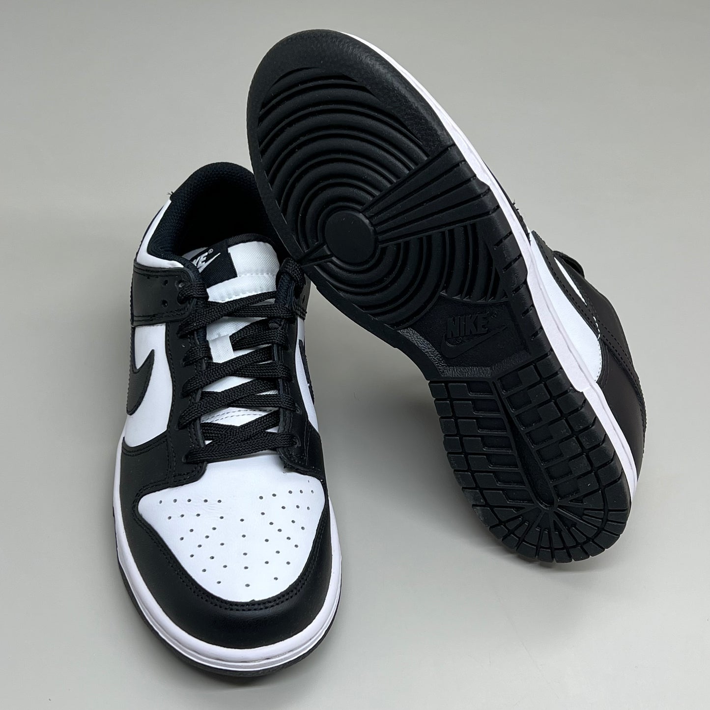 NIKE Dunk Low Classic Low Cut Foam Insole Sz Women's 8.5 White/Black DD1503 101