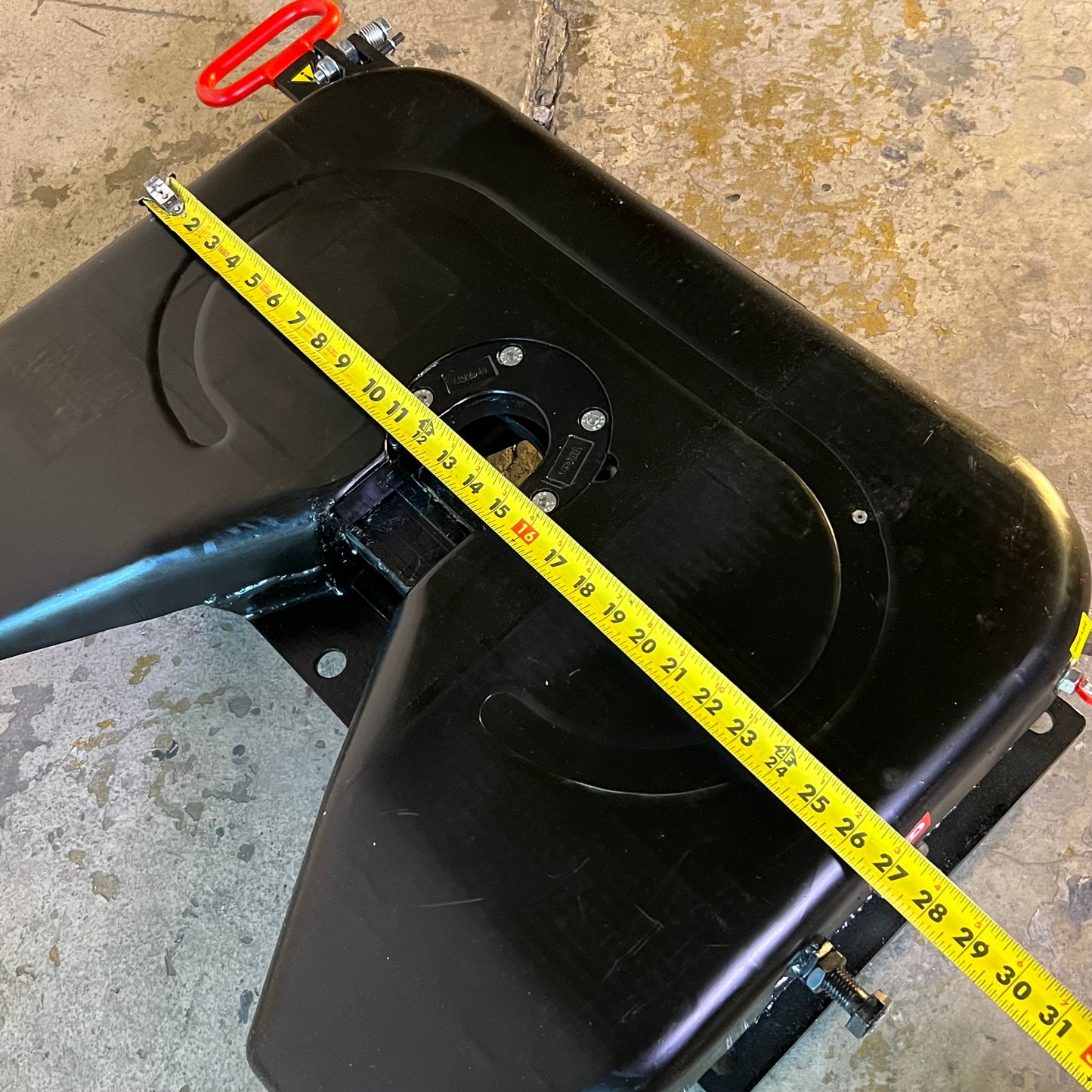 TULGA T10 Fifth Wheel Hitch 36k for Chassis Sz 21"W x 27"L x 6"H