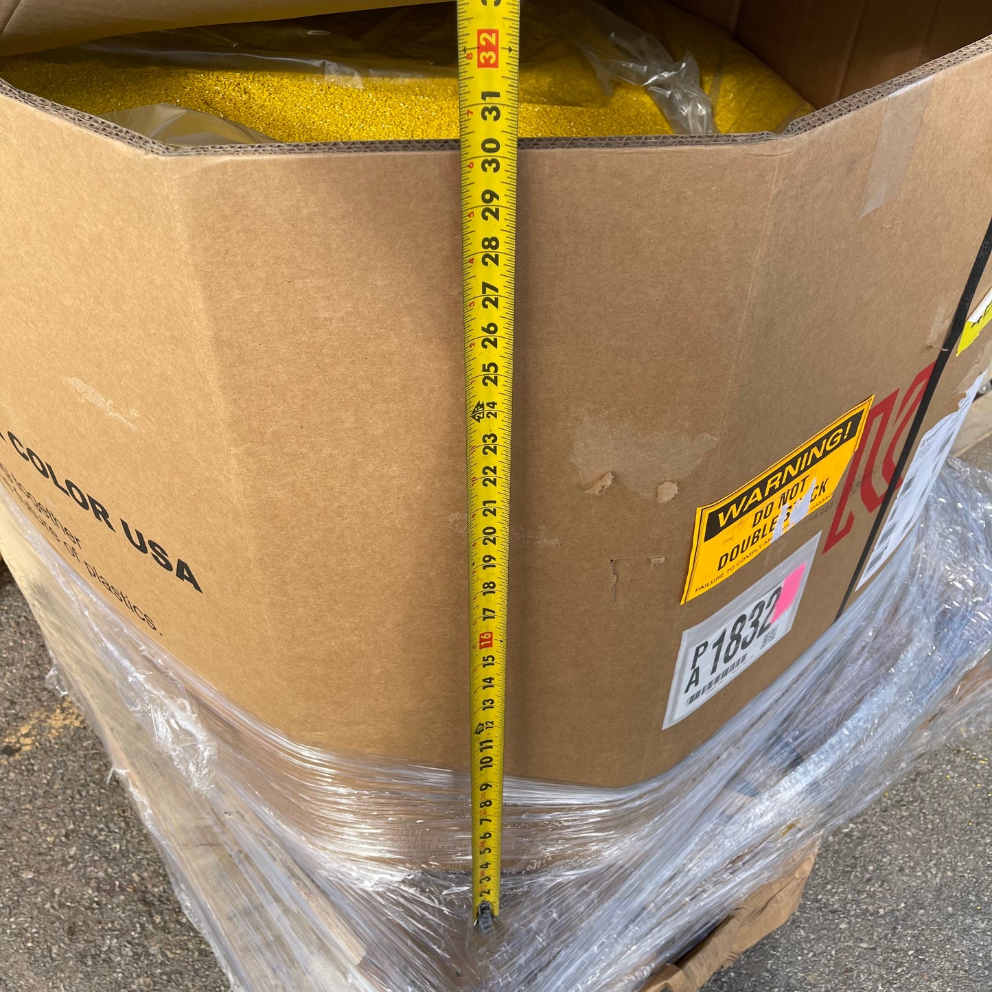 ZA@ Pallet of BADGER COLOR Plastic Resin Pellets Yellow (AS-IS)