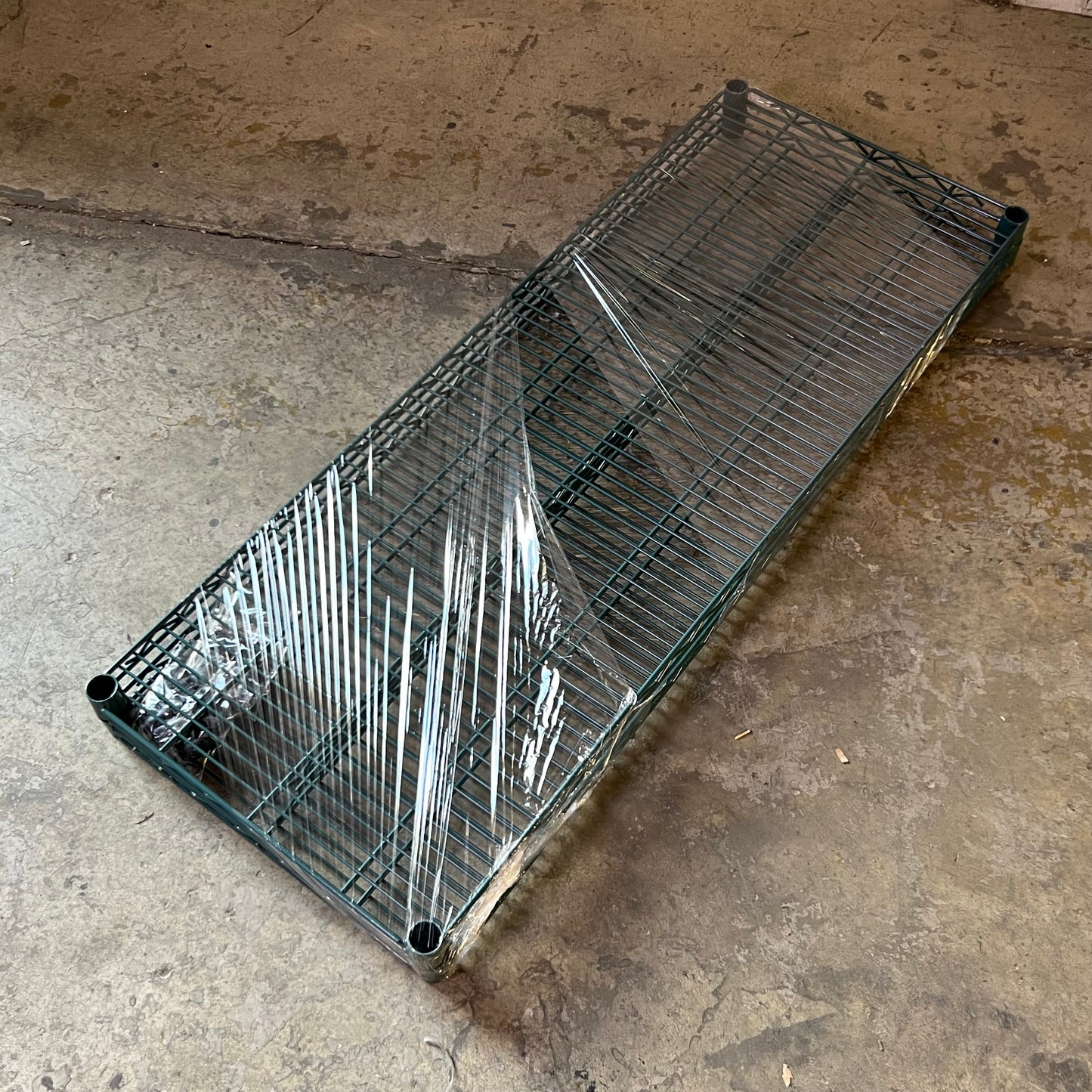 ZA@ Pallet of REGENCY Epoxy Wire Shelf