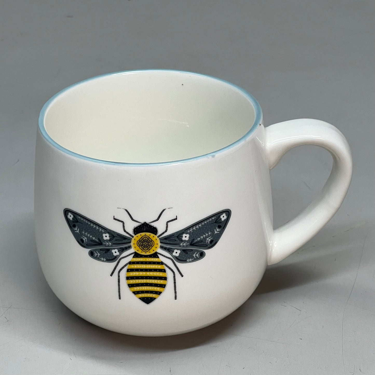 CREATIVE CO-OP Set Of 4 Stoneware Mug W/ Insect Design 4 Styles 12 Oz DF7216A