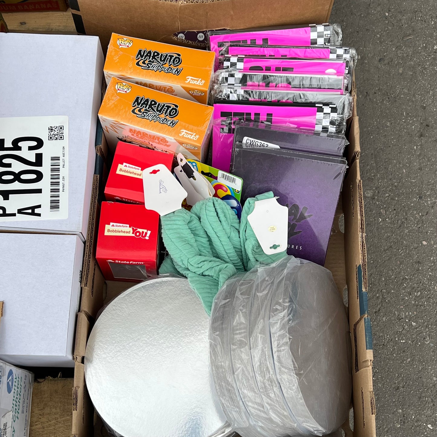 ZA@ Pallet of MIXED Children's, Books, Card Holders, Headbands, File Folders & More! (AS-IS)